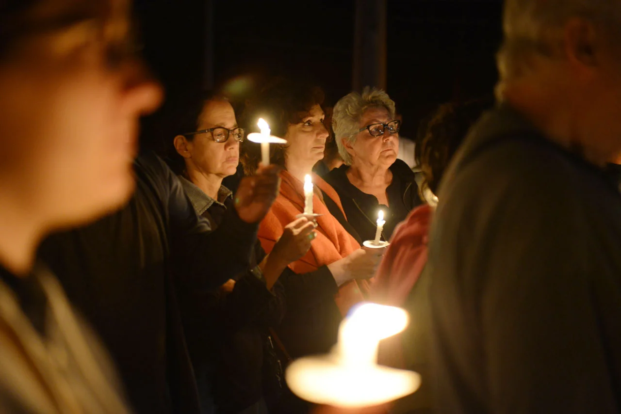 9.Candles_ASC_2362edt.jpg
