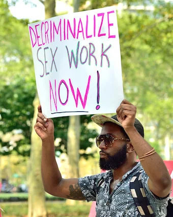 Protest Against Rentboy.com Raid Targets Brooklyn Courthouse