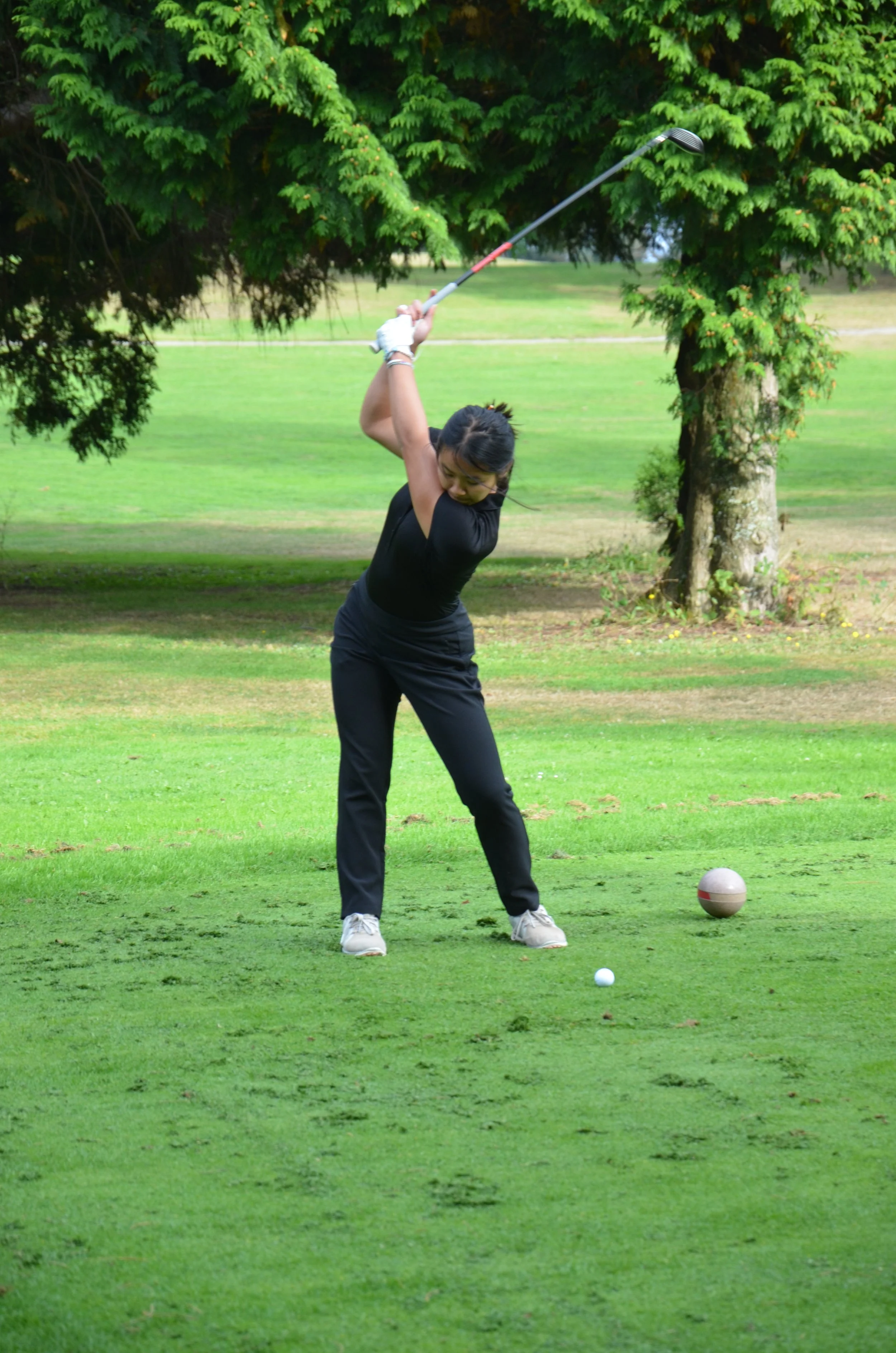 Girls Golf.JPG