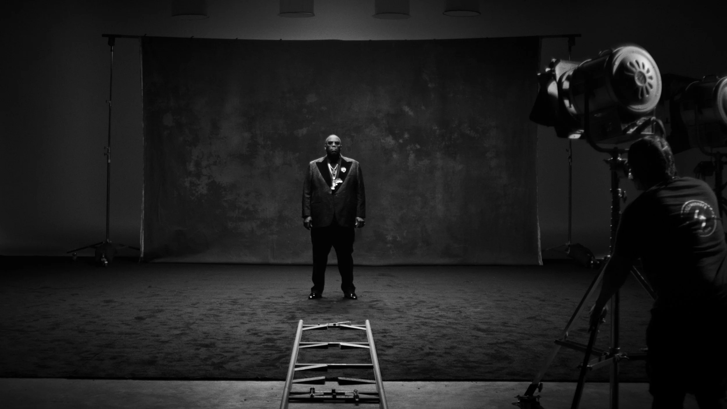 2.1.1_KILLER MIKE_HUMBLE ME_UNGRADED 2.mov.JPG