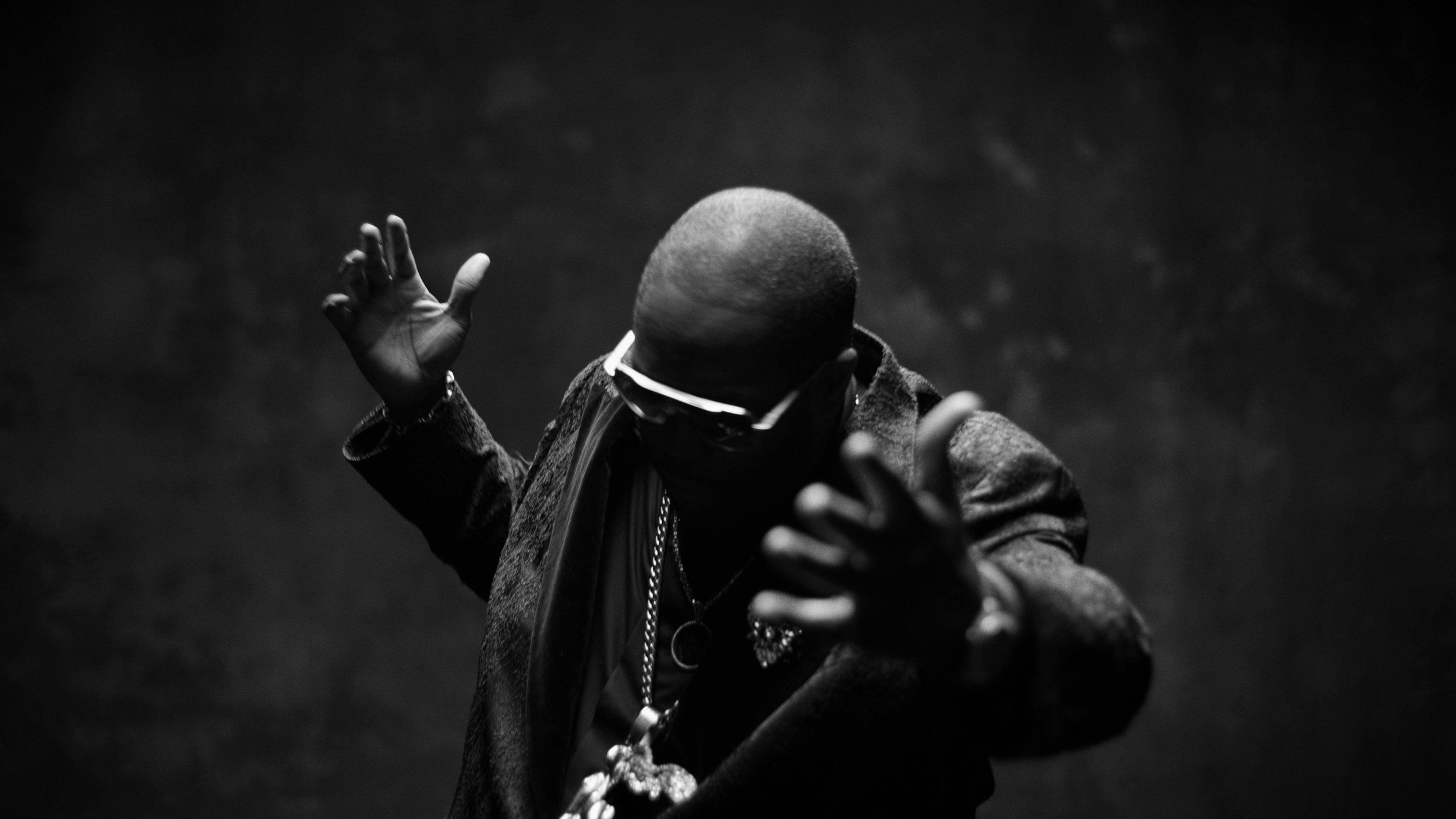 2.21.3_KILLER MIKE_HUMBLE ME_UNGRADED.mov.JPG