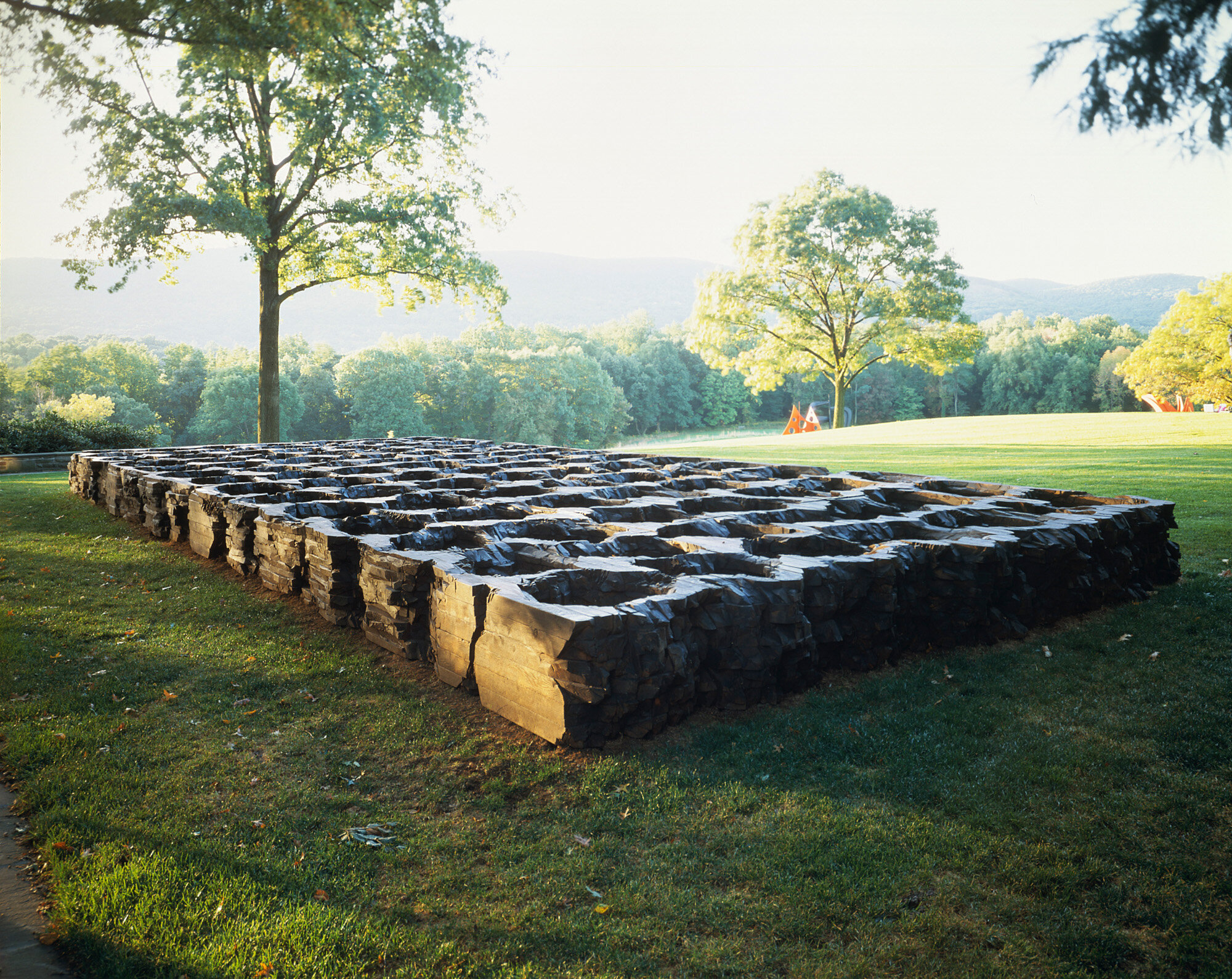       Ene Due Rabe , 1990 Cedar and graphite 22 x 523.5 x 209 in.    Storm King Art Center  