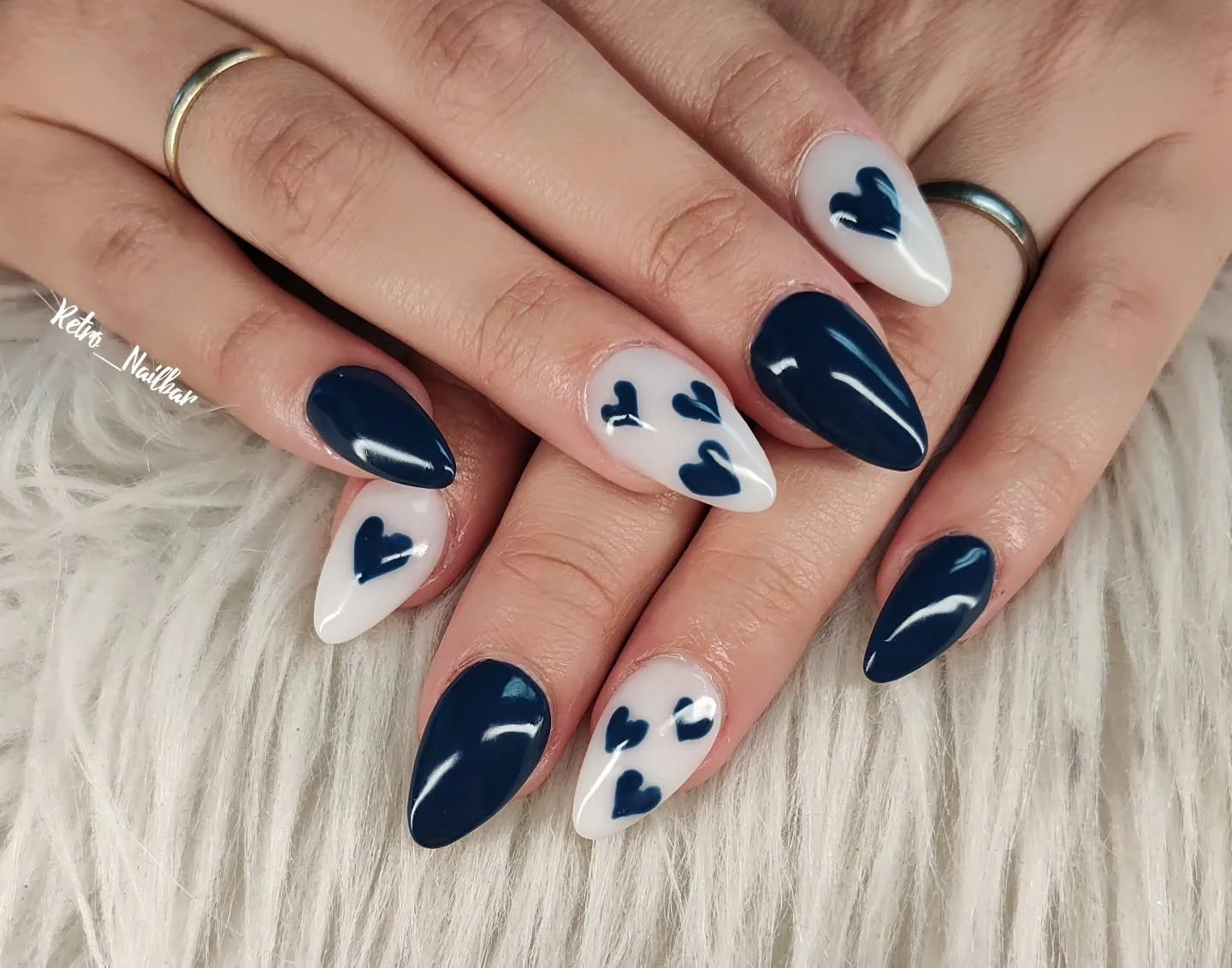 Loved doing these acrylics!

#retro_nailbar #tucsonnails #acrylicnails #getnailed #nailartobsessed
