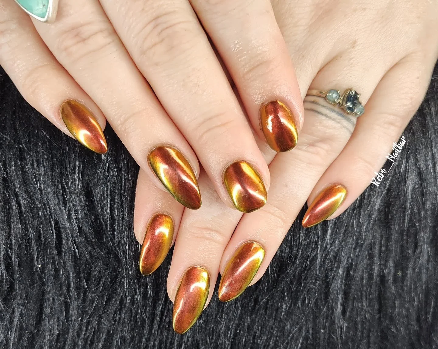 Acrylics for @blueishcolour 

#retro_nailbar #tucsonnails #acrylicnails #chromenails #nailartobsessed
