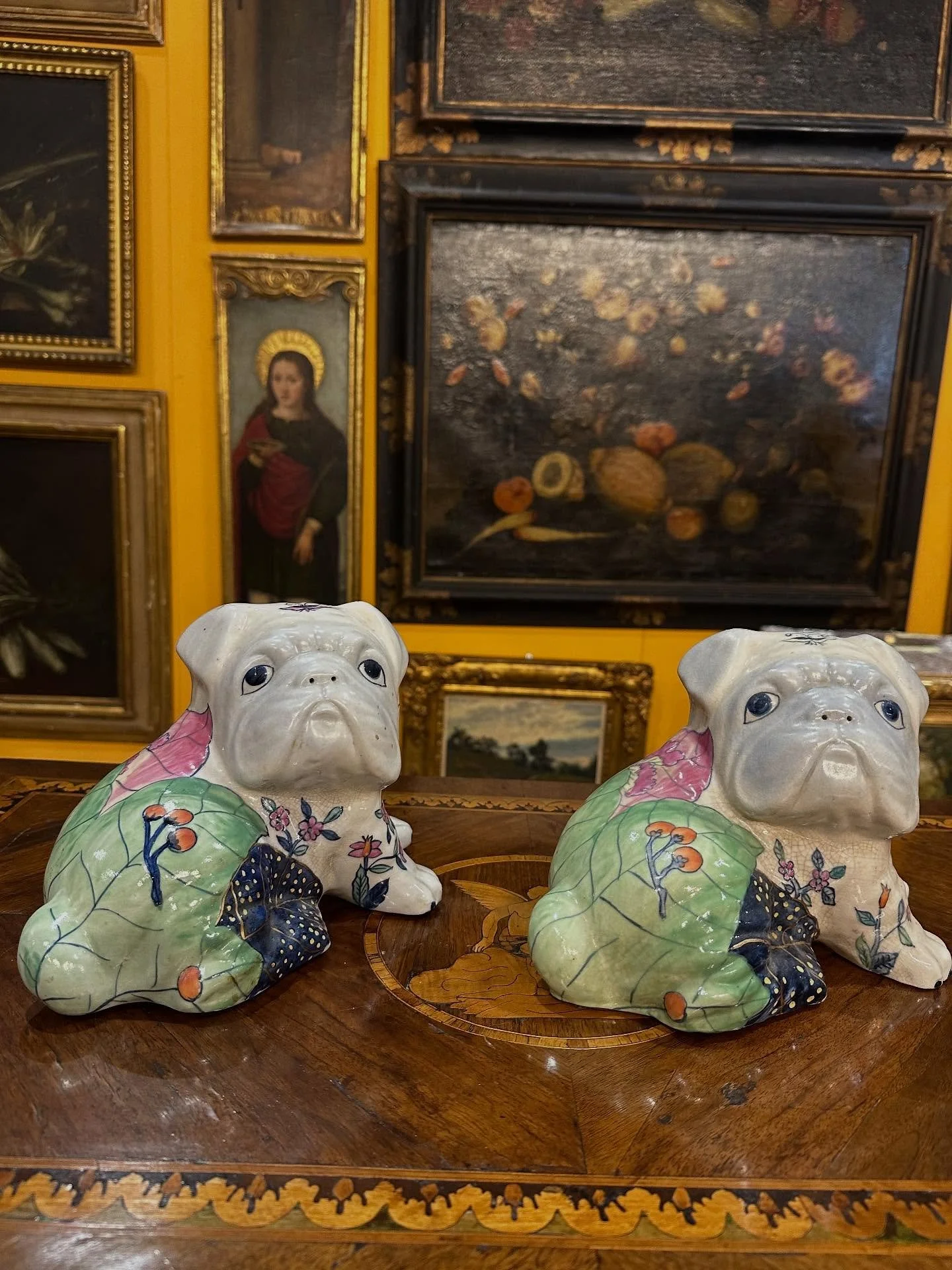 We love scouring the globe for unique finds and beautiful antiques for the store and for our design clients. We have been sourcing  in Europe for the last week and today we take you inside @mercanteinfiera_parma, one of the largest and most important