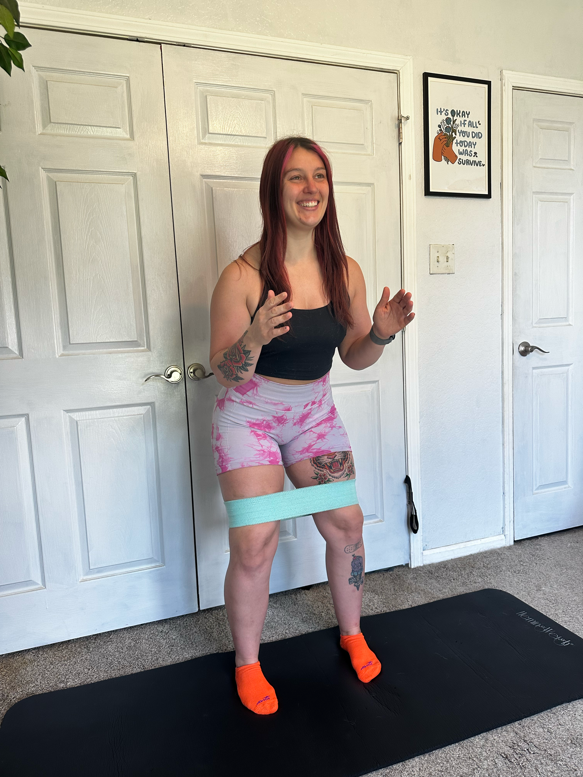 Using bands for glute connection