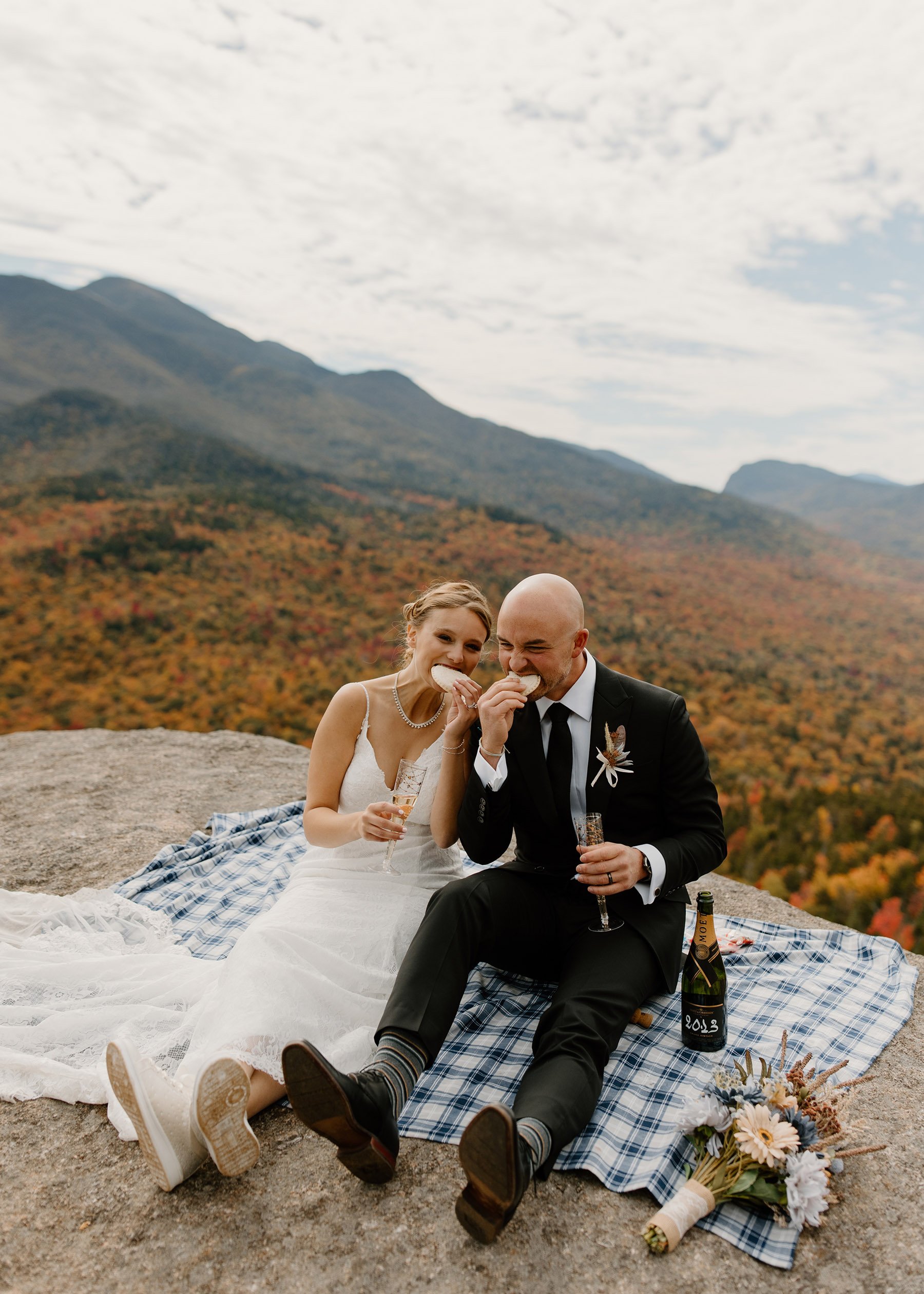 adirondack-all-inclusive-photography-and-officiant-package_0010.jpg