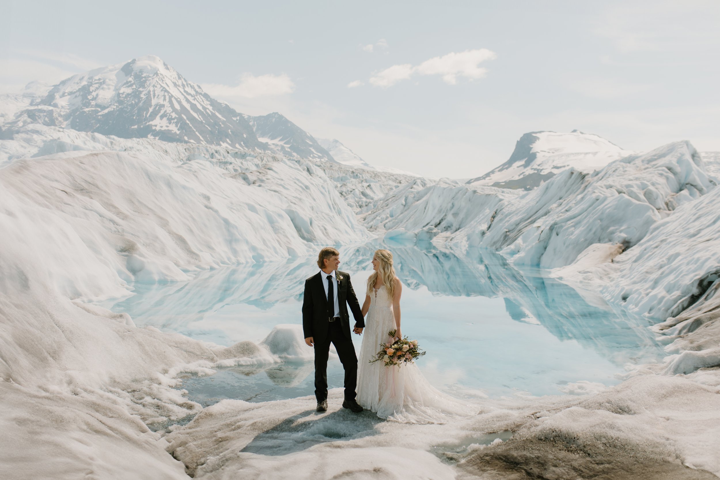 alaska-elopement-photographer-1.jpg