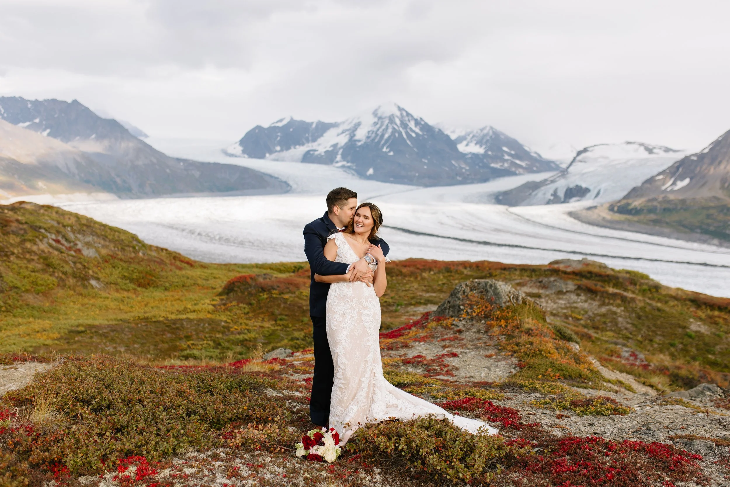 alaska-elopement-photographer-juliana-renee-photography-10.jpg