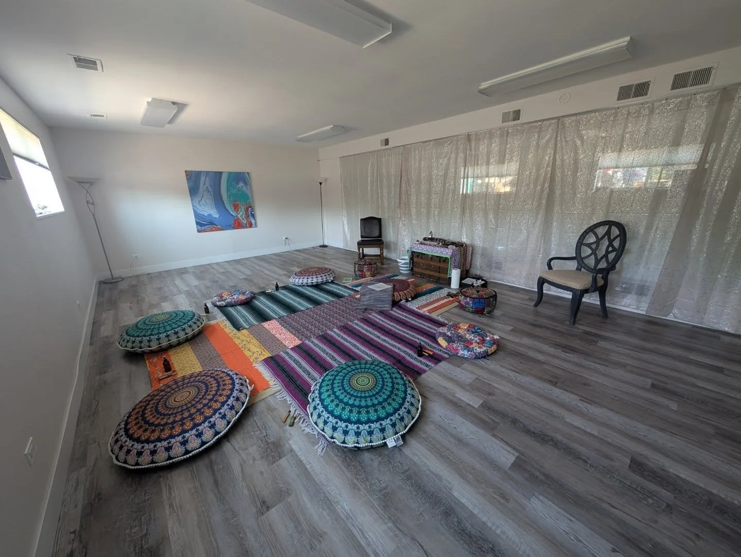 BEFORE AND AFTER:

The beginning of ceremony and the end of ceremony can look very different but all that really matters are the profound, insightful, mind-blowing experiences that come forward in the between!