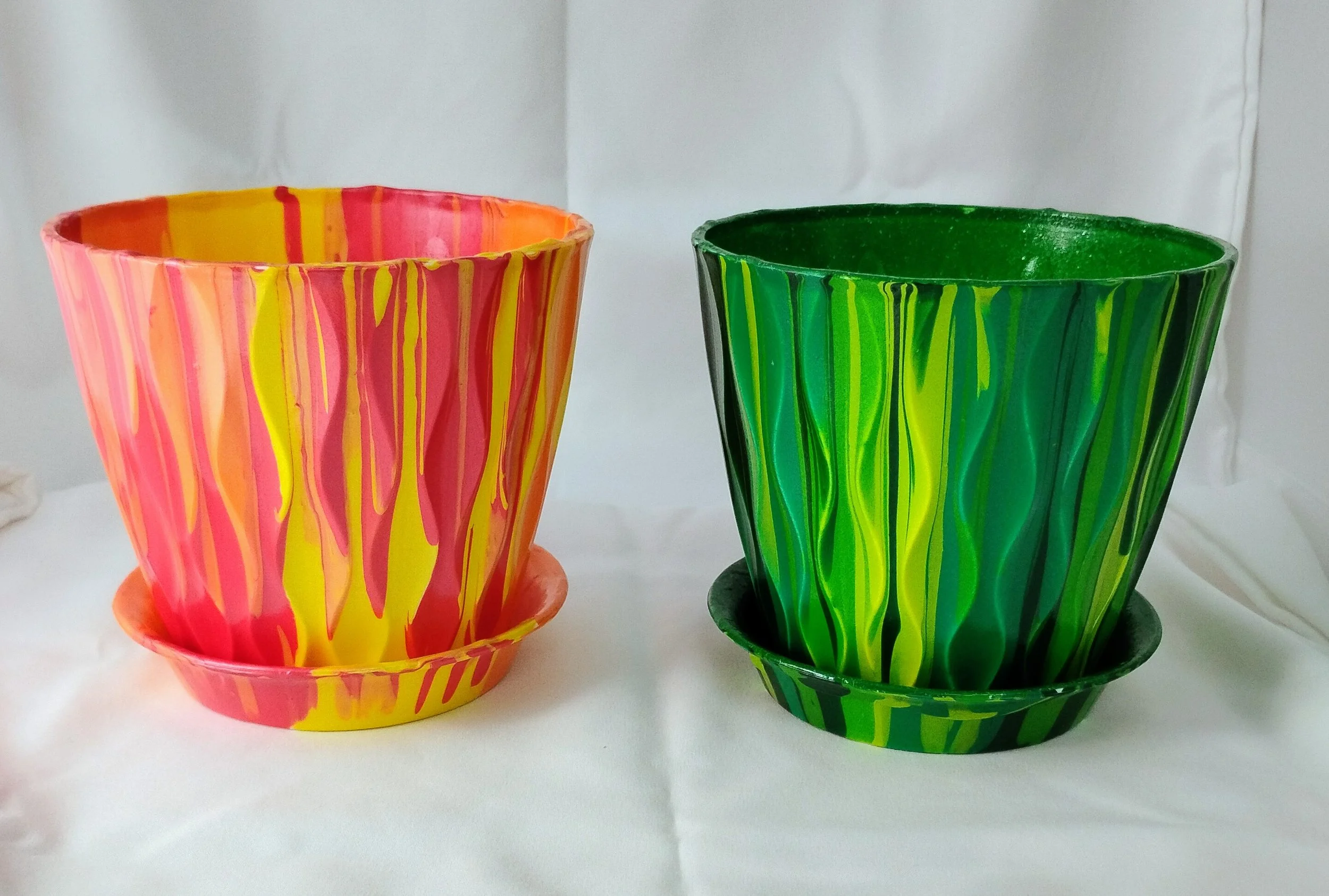 Pour Art: Hand-Painted Flower Pot - Lava Sunset (Medium)