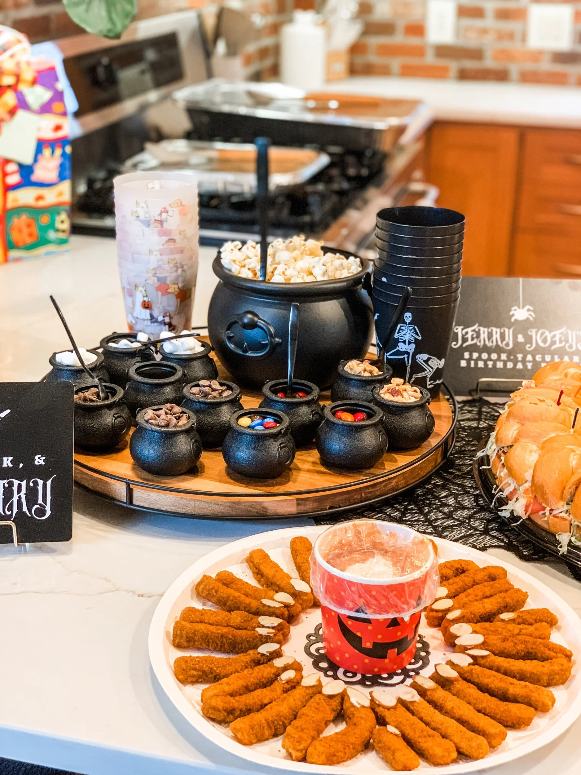 Easy Spook-tacular Halloween Party Ideas and Free Resources for your next monster mash