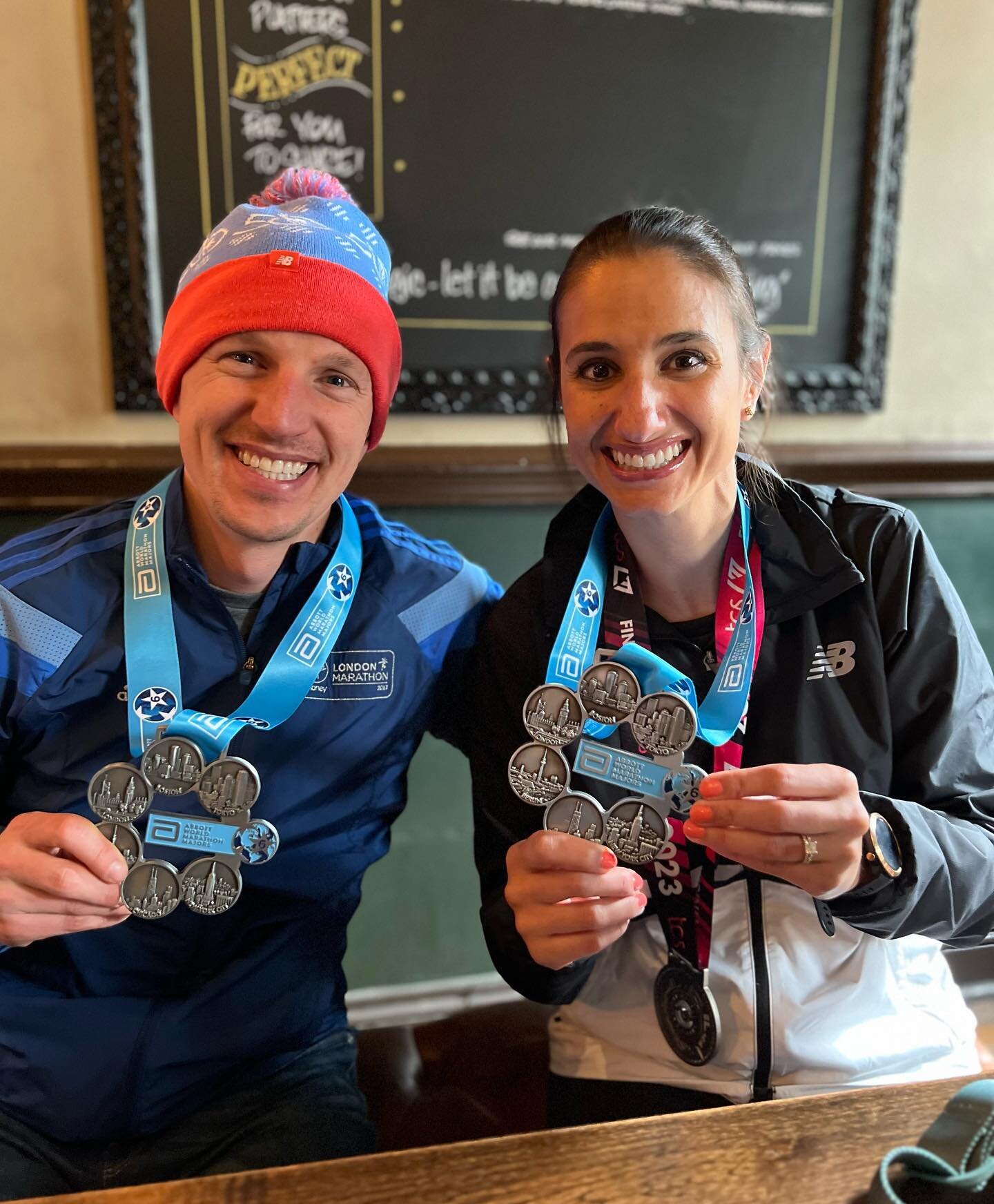 The Grand Slam of Marathon Running: completing the 6 World Marathon Majors. Only 11,000 people in the world have achieved this feat and we have now FOUR Hustlers who have claimed the prestigious Six Star medal! 🏃🏼&zwj;♀️🏃🏽🏅Congrats to Lisa and N