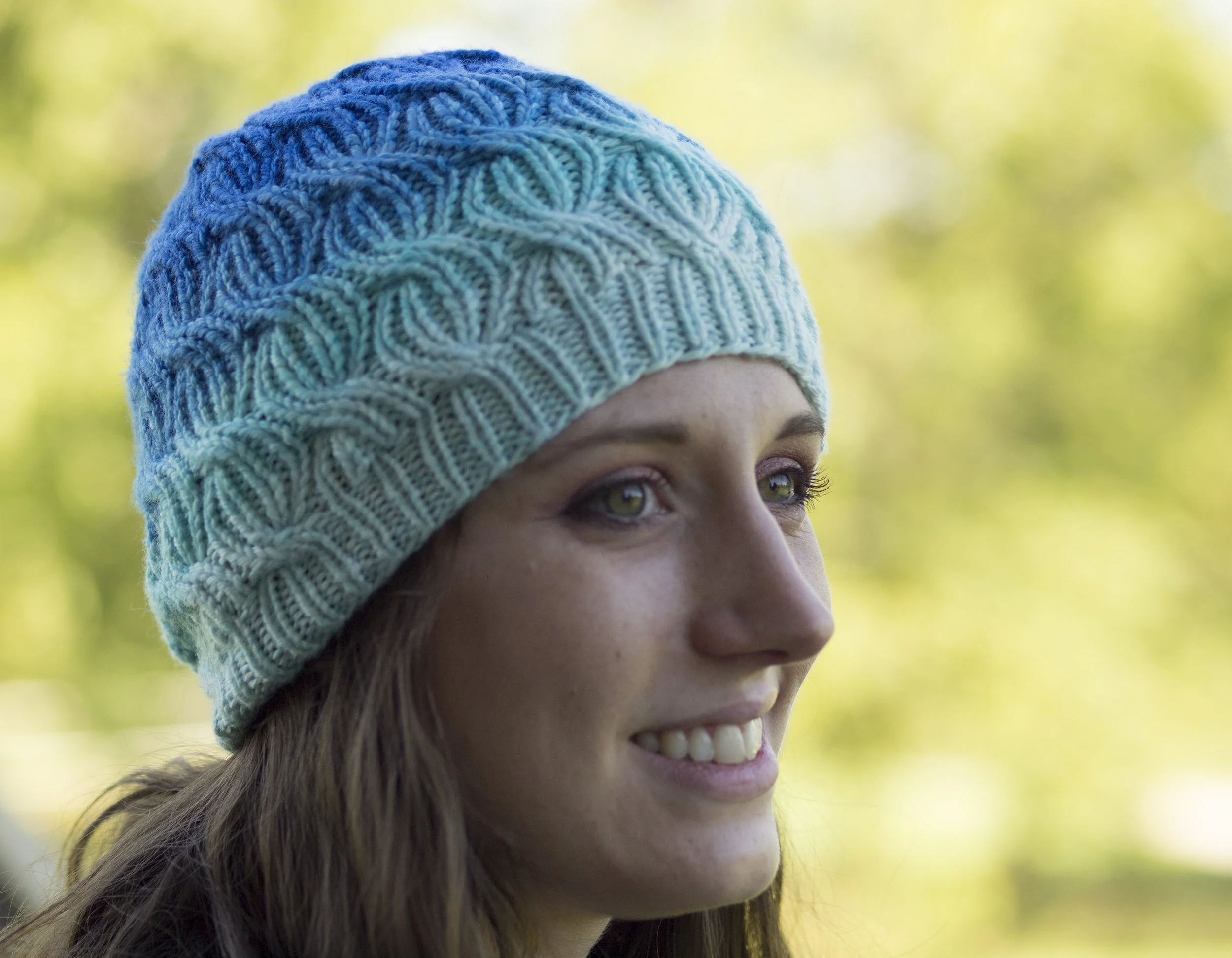 bluetwistedhat3F.jpg