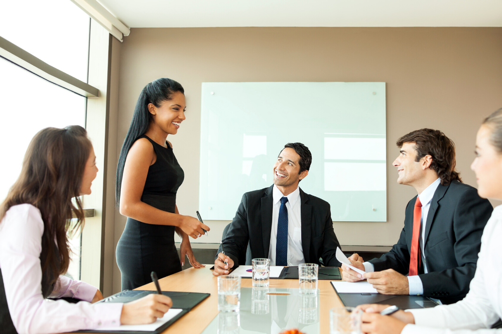 7 Benefits of Outsourcing Your Sales Management Process