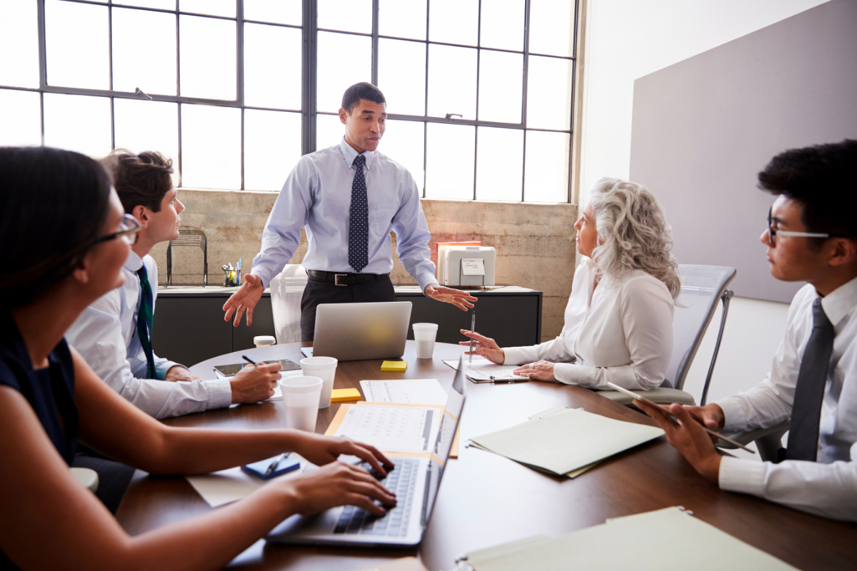 How to Turn Your Service Professionals Into Rainmakers