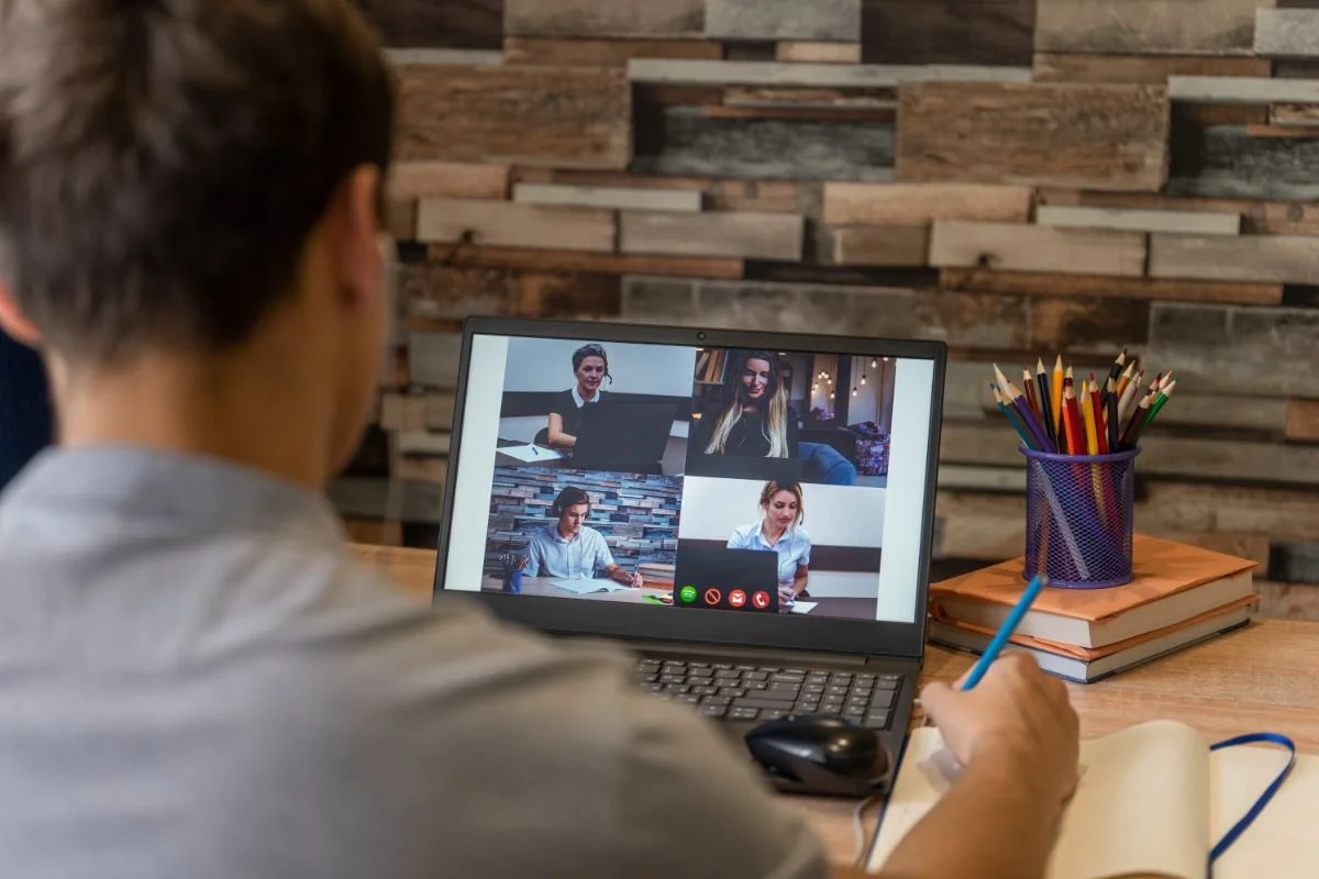 5 Ways to Encourage Your Remote Sales Teams to Collaborate
