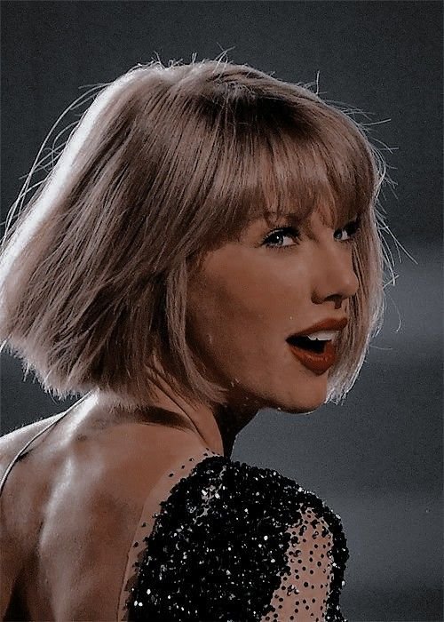 The Best American Singer of All Time