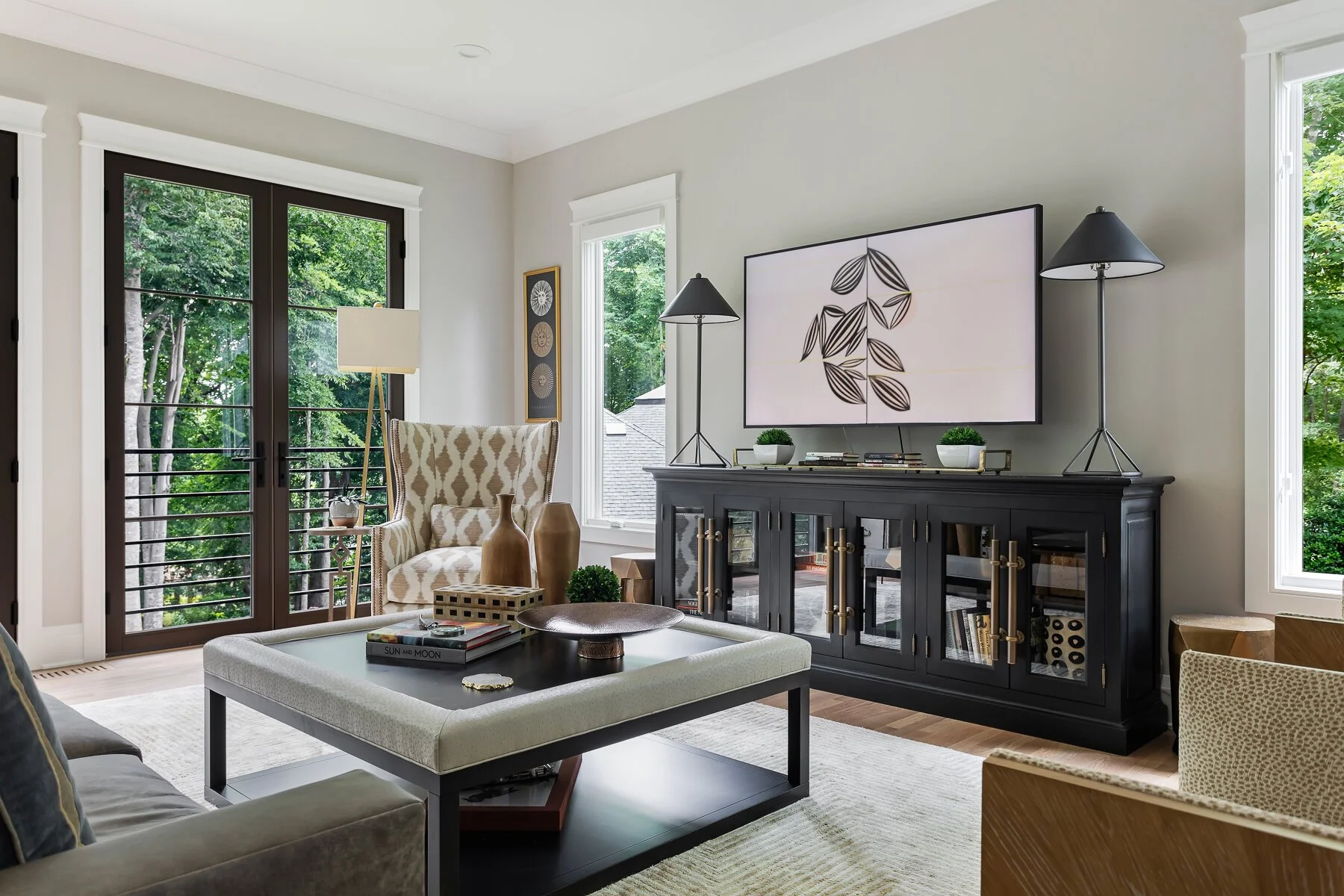 Elevate Your Living Space: 5 Luxurious Design Elements for a High-End Interior Makeover