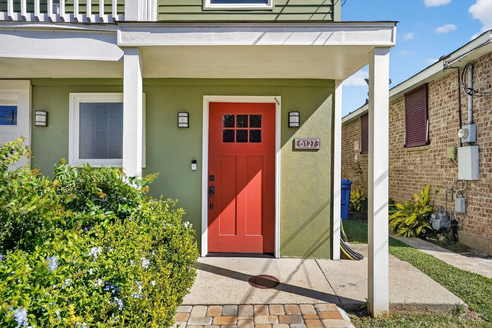 6127 Arts St | 2 Bedroom | 2 Bathroom | 1,350 SQFT | $346,000