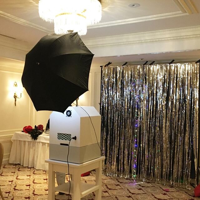 Room to pose tonight for an awards event for #CrestcomInternation at @westgatehotel.