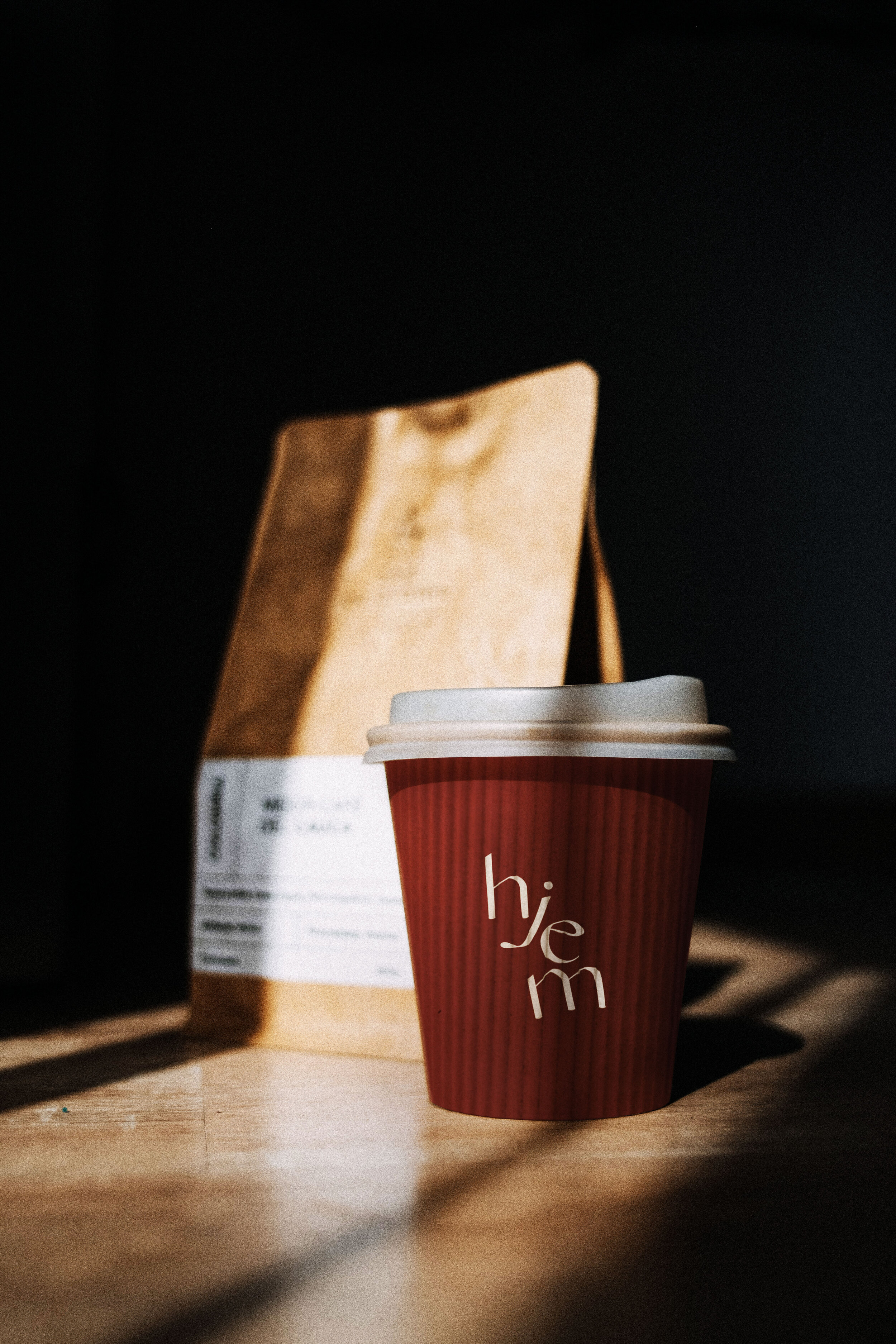 Hjem_Takeaway cup (hot)_Mockup.jpg