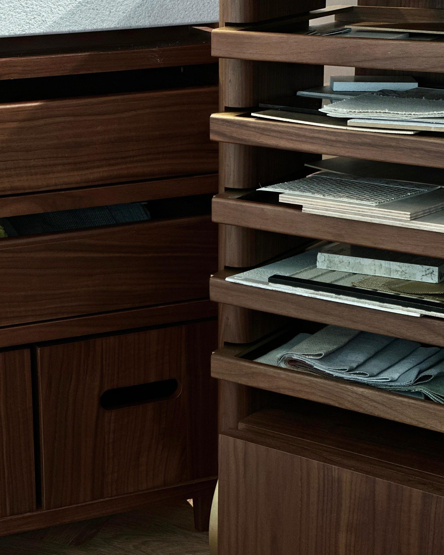 At House of Forme, we continually adapt our studio to support the evolving needs of our team, creating a space that is both practical and inspiring. To further enhance our workspace, we&rsquo;ve introduced two new in-house designed furniture pieces: 