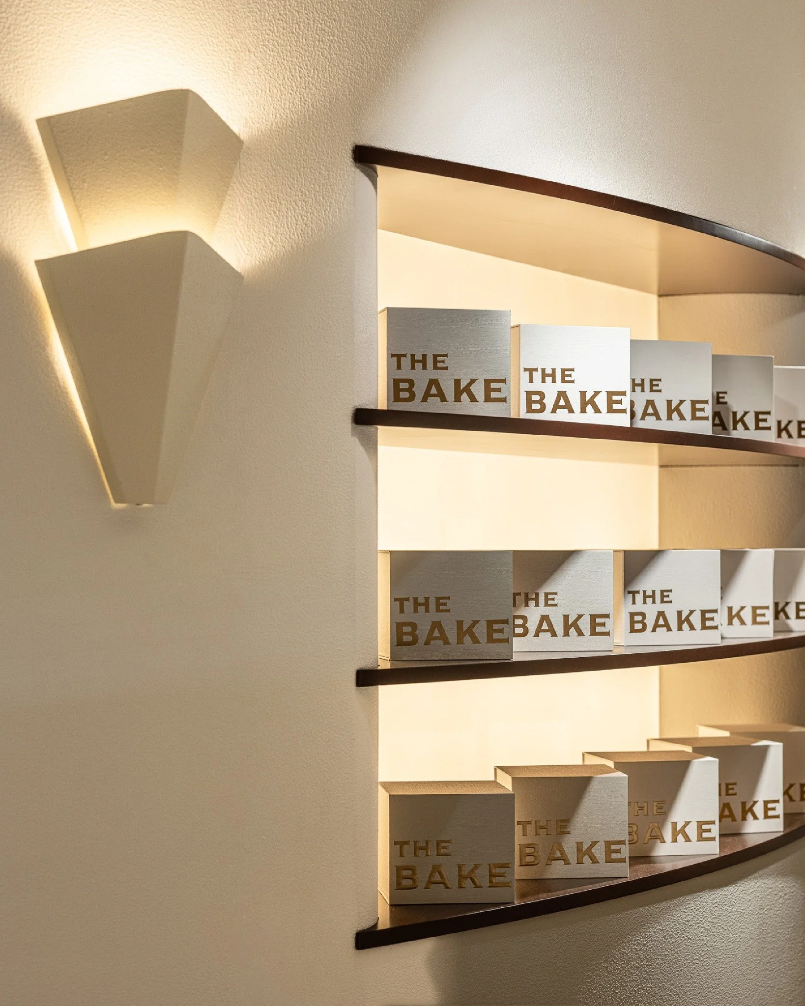 Indulge your senses at The Bakerism's debut pop-up in Cityplaza. Renowned for their exquisite cream cakes, the patisserie crafts an irresistibly milky, fresh, and smooth experience using the finest natural ingredients and fresh Hokkaido cream. The sn