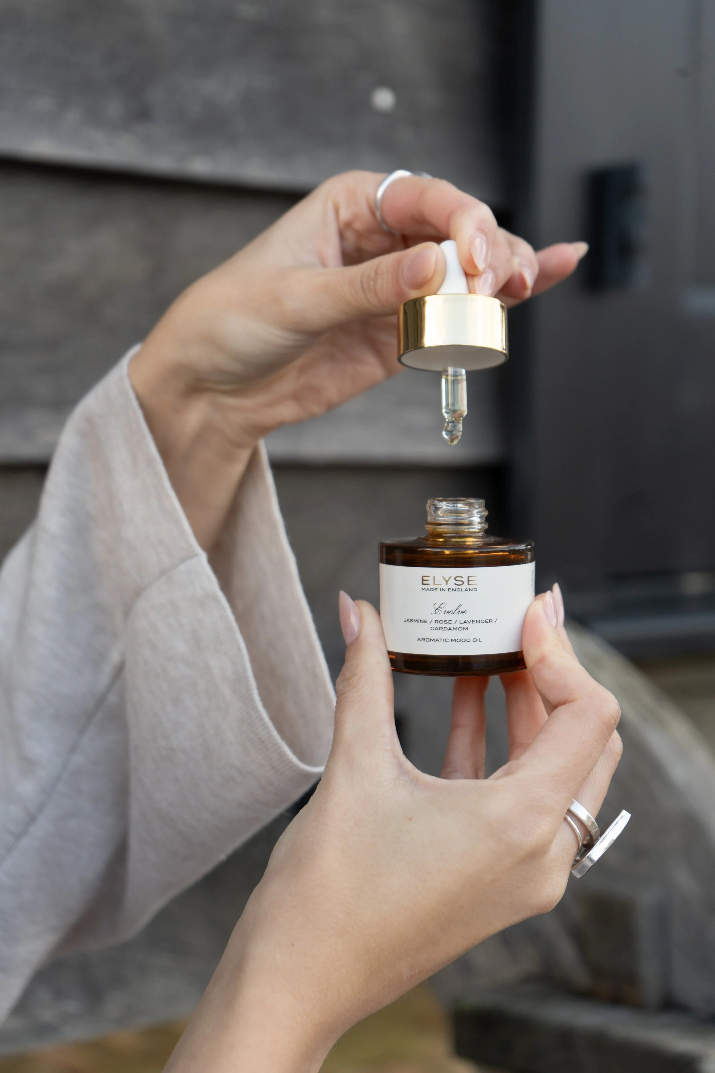 Frequency, Scent and the Subtle Language of Vibration