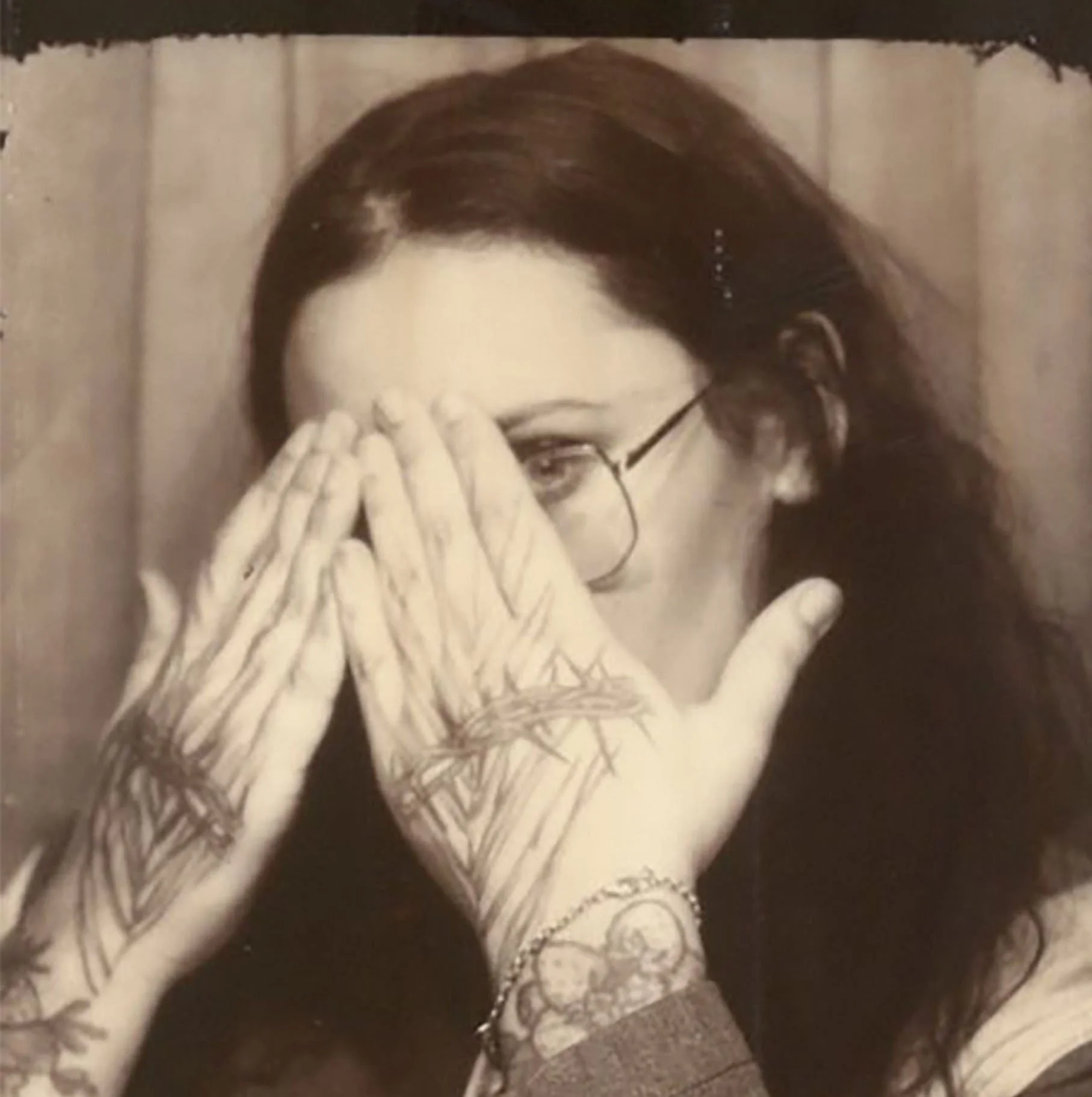 Headshot of Liz Sux.