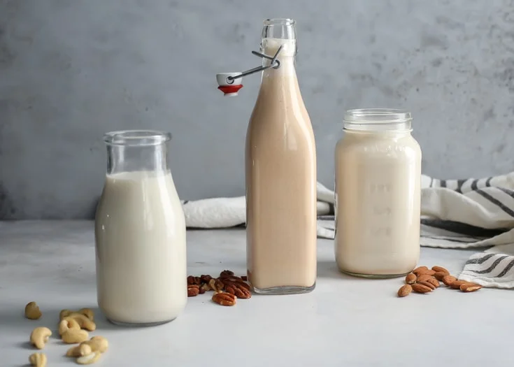 homemade almond milk.jpg