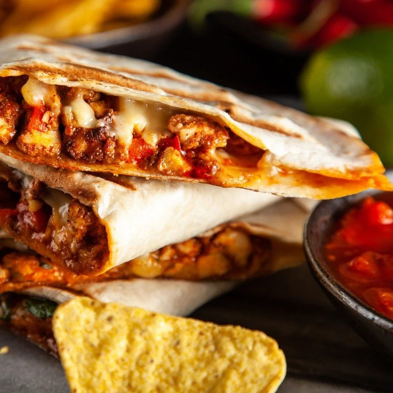 Golden, gooey, and oh so cheesy! Add a tangy twist of Mama Bear Ketchup and you&rsquo;ve got the ultimate comfort bite.
Shake up your midweek and turn dinner into a fiesta  Mama Bear style. 🎉