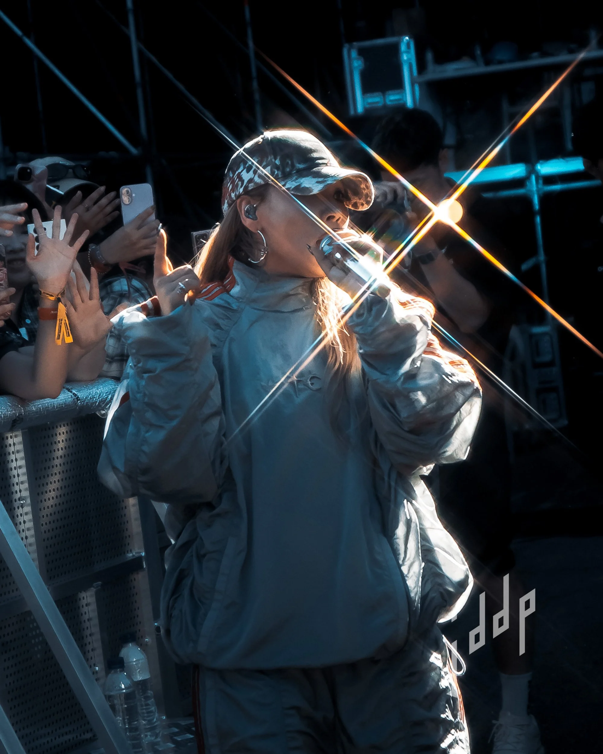 CL | 2NE1 2025 (Copy)