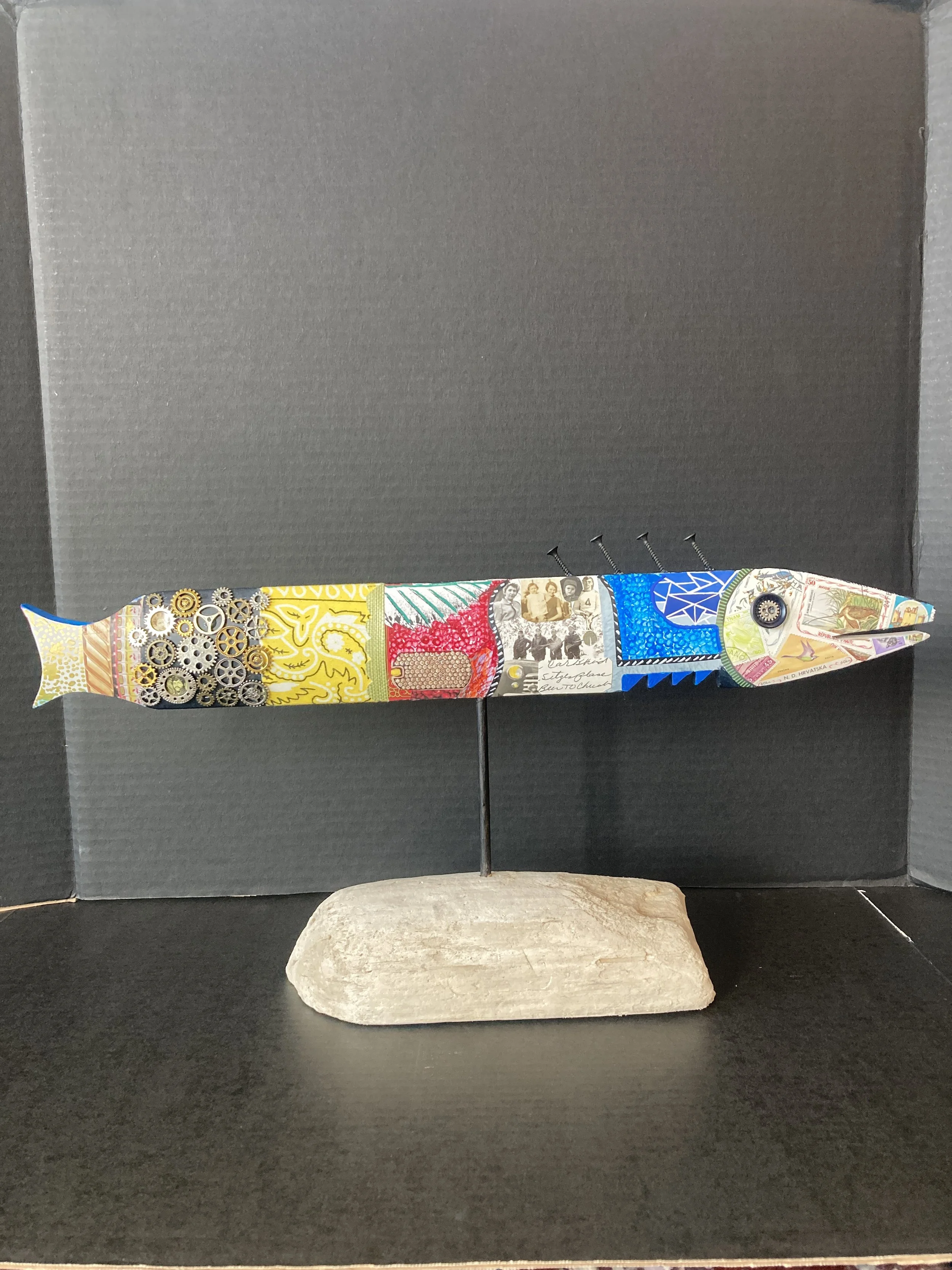 90 - Casey - Picket Fish.JPG