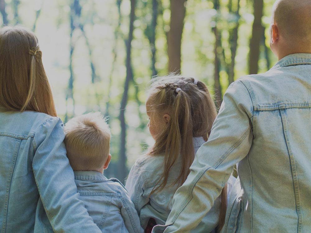 Other-ceremonie-family.jpg