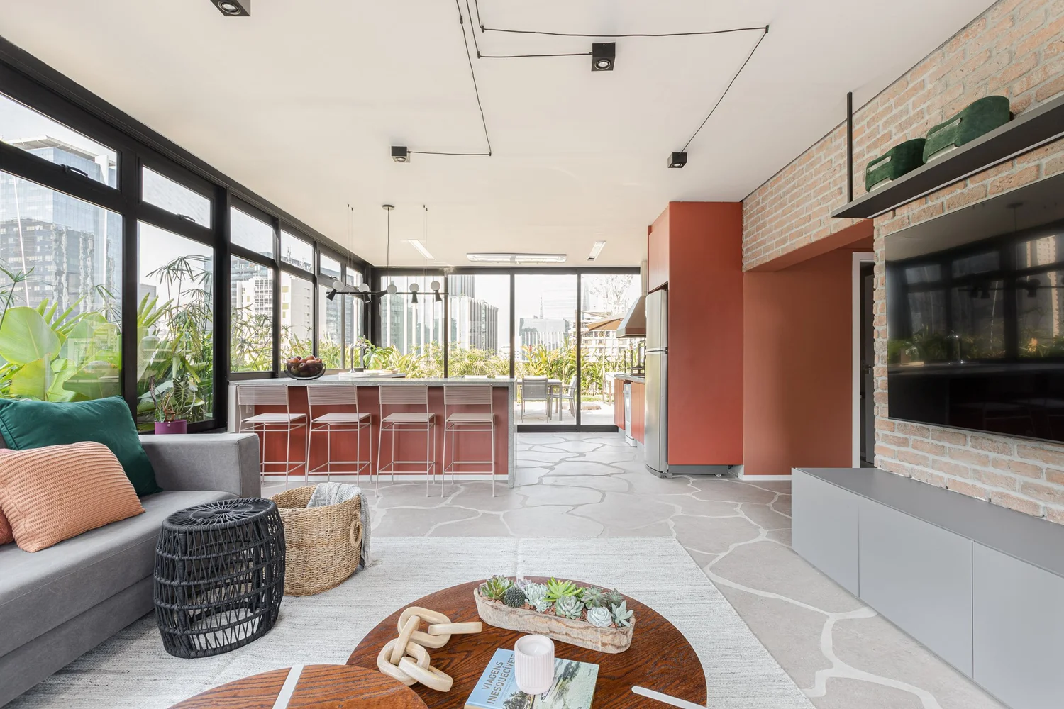 APARTAMENTO JR — DUDA SENNA