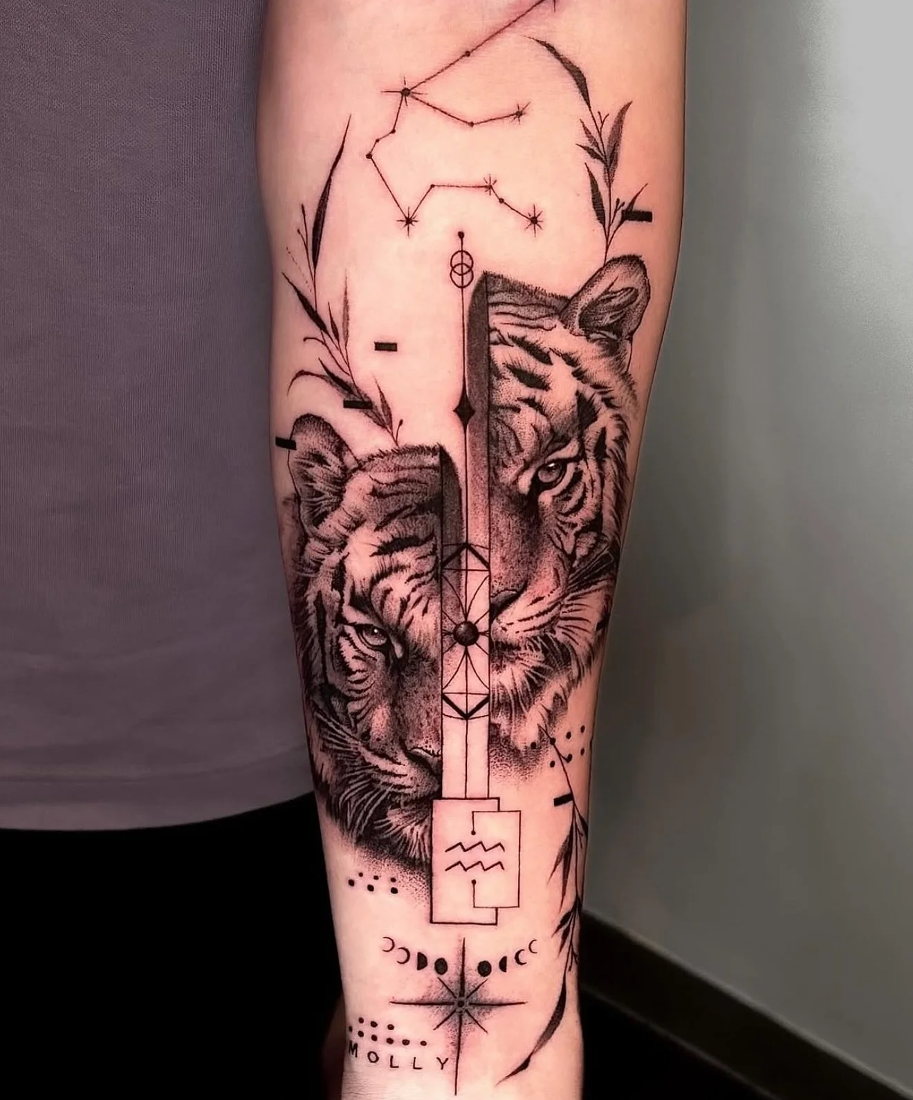 O C T O B E R // @tattooist_abin