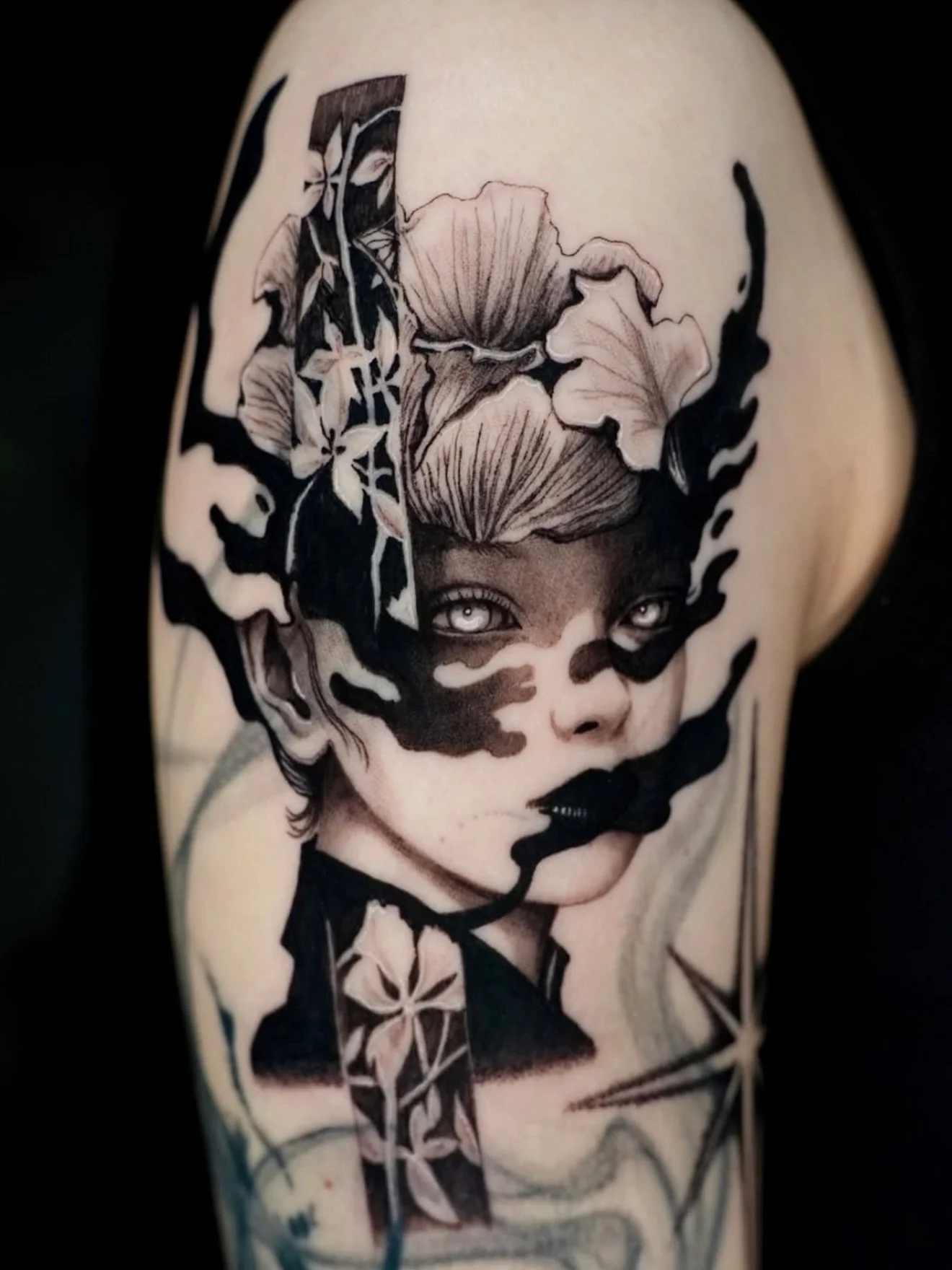 R E S I D E N T  A R T I S T // S O P H I E 
@soapy_tattoo // @fineline_sophie 

E L Y S I A N  T A T T O O  C O // @elysiantattooco