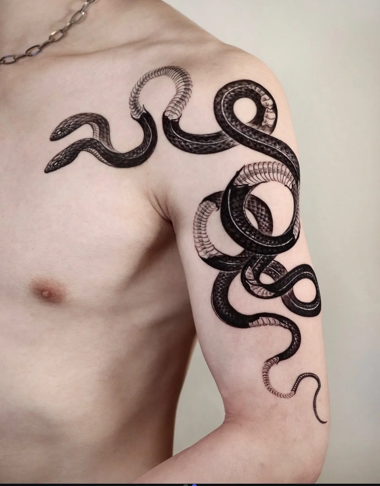R E S I D E N T  A R T I S T // S O P H I E 
@soapy_ink // @soapy_tattoo 

E L Y S I A N  T A T T O O  C O // @elysiantattooco