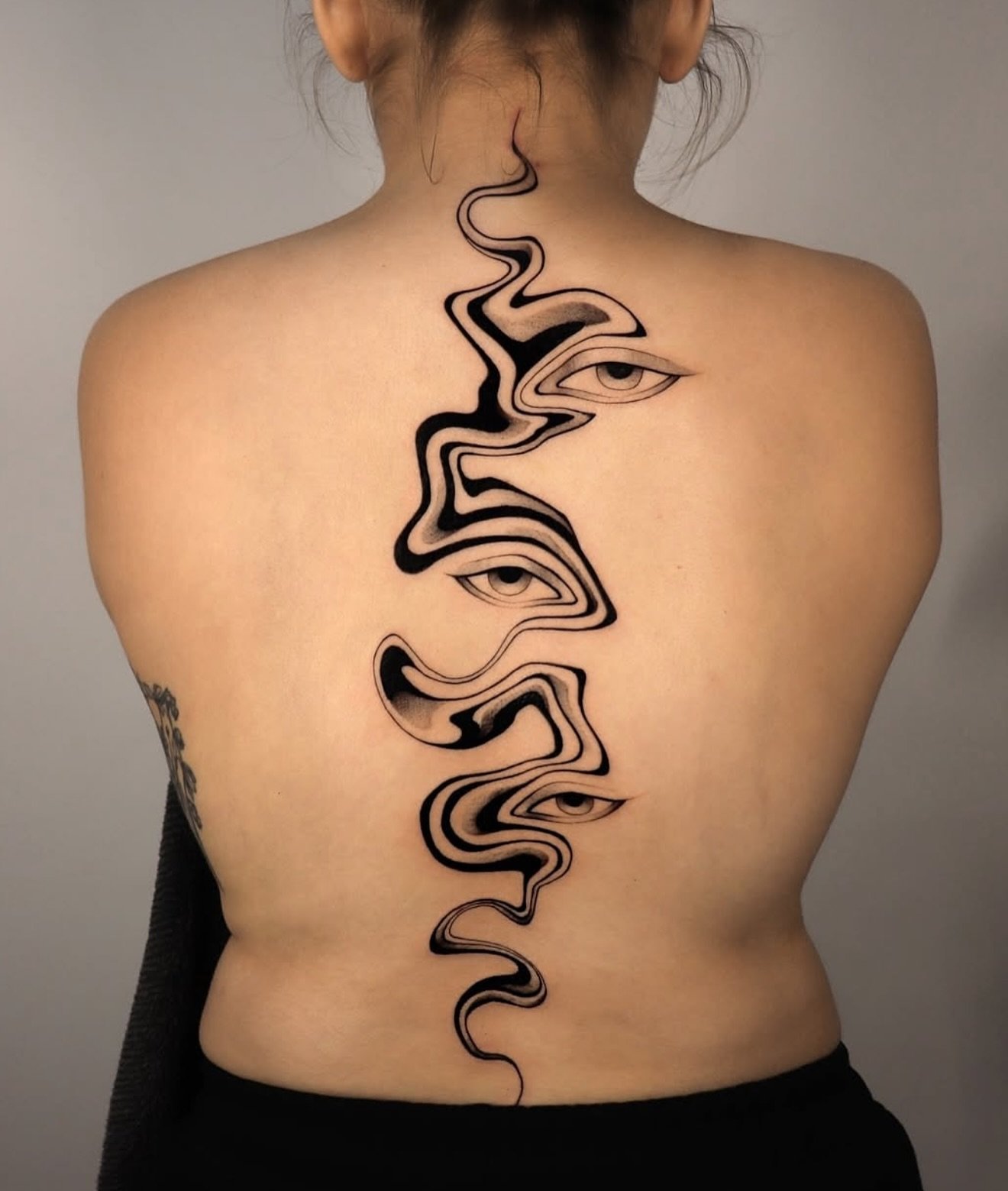 N O V E M B E R // @kashatattooer