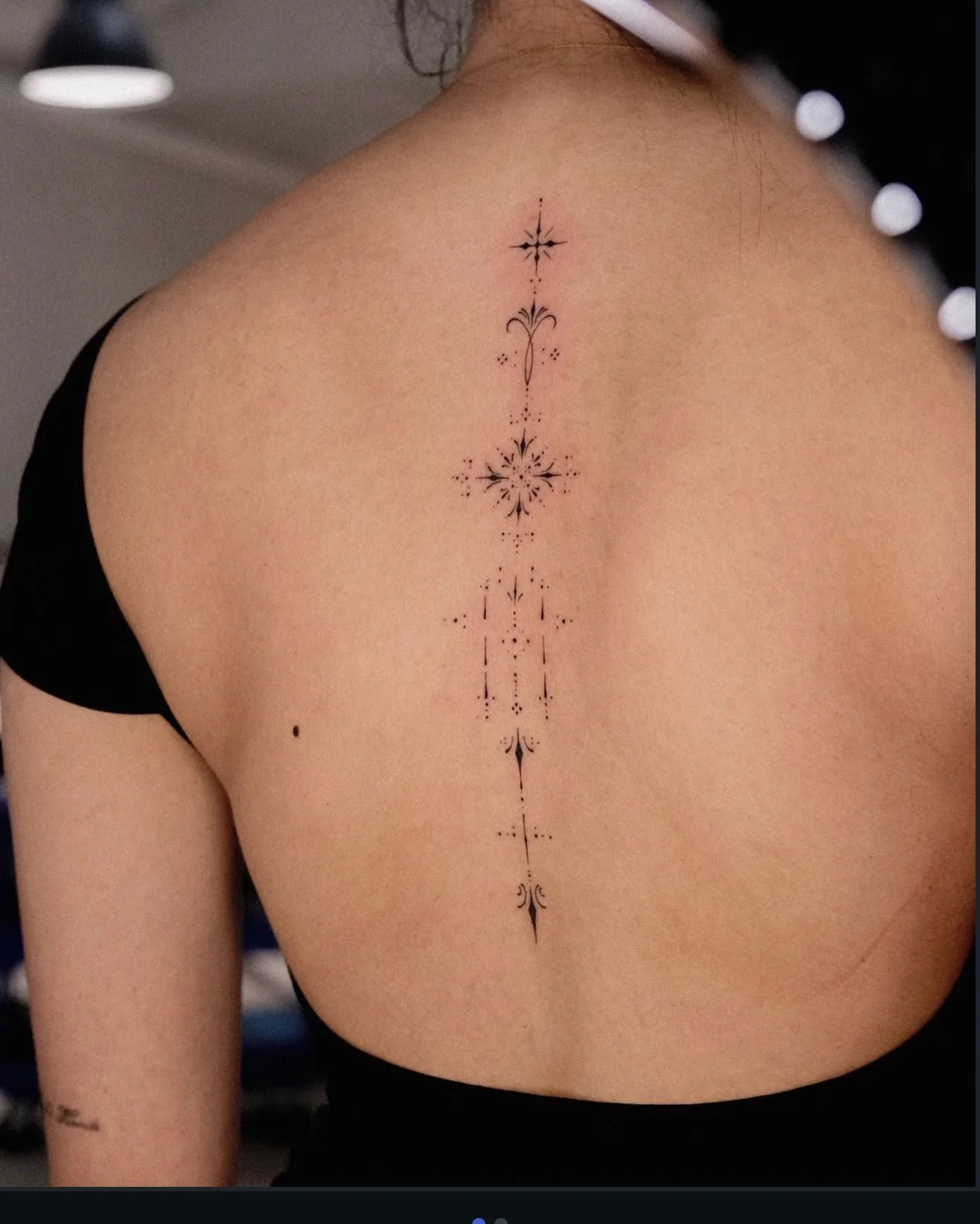 G U E S T  A R T I S T / M A R C H
@tattooist_ariel