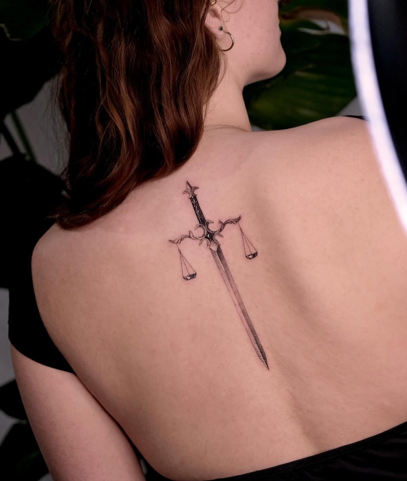 G U E S T  A R T I S T / M A R C H
@tattooist_ariel