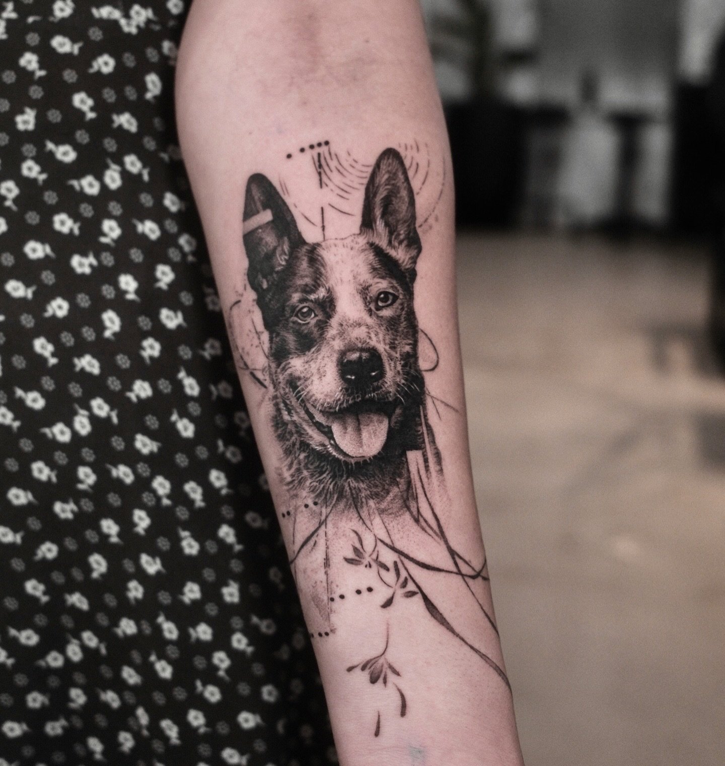 R E S I D E N T  A R T I S T // M O E 
@moe_lay_tattoo 

E L Y S I A N  T A T T O O  C O // @elysiantattooco