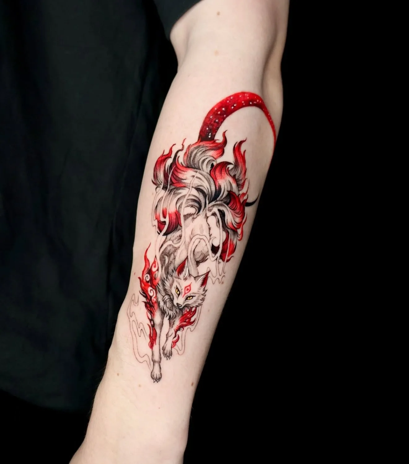 R E S I D E N T  A R T I S T // 
@kimleetattoo 

E L Y S I A N  T A T T O O  C O // @elysiantattooco