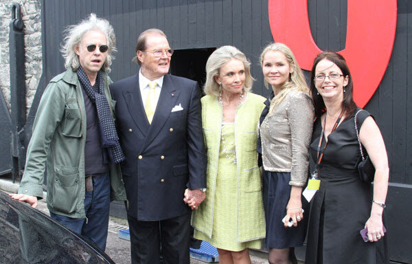 Melanie with Roger Moore and Bob Geldof