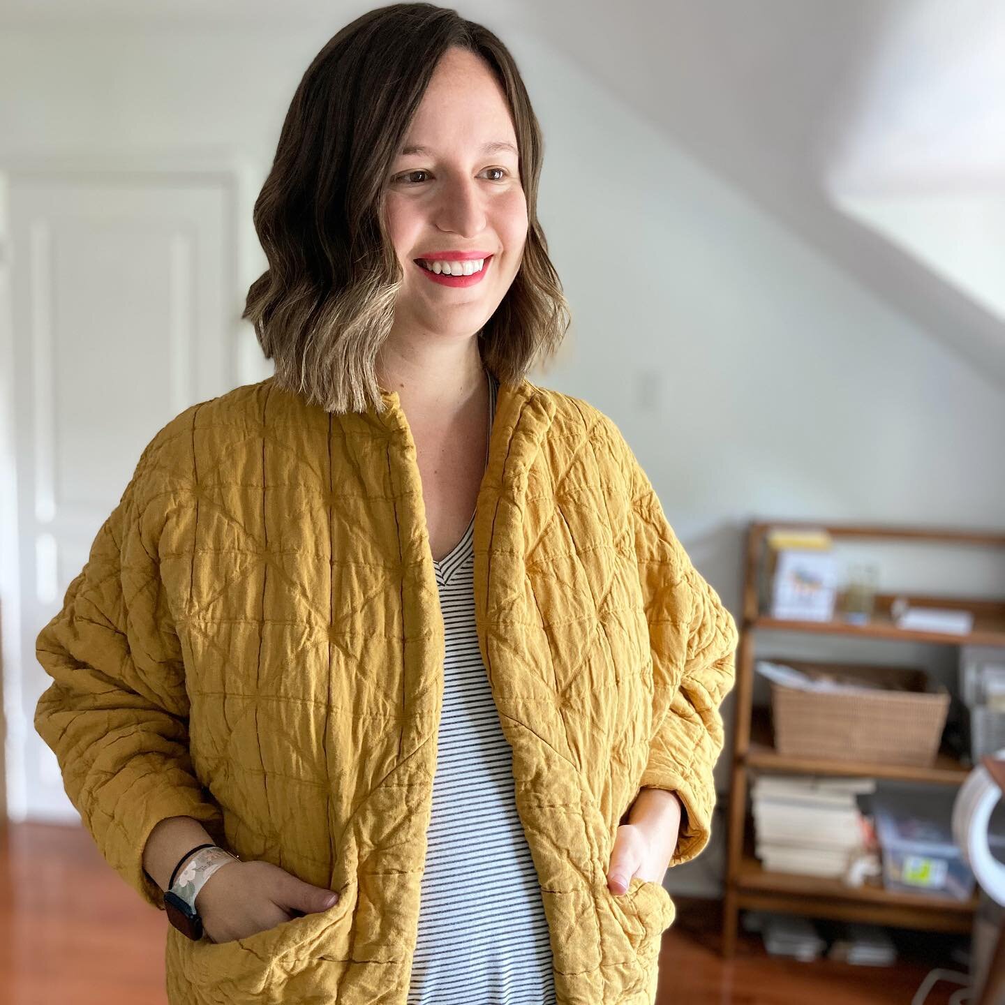 Look what I made at the @_theworkroom Nova coat camp!! It&rsquo;s so cozy and I&rsquo;m absolutely in love with it 💛

Made in size 2 in the most beautiful @merchantandmills jacquard that I&rsquo;ve been saving for something special. 

#indiepattern 