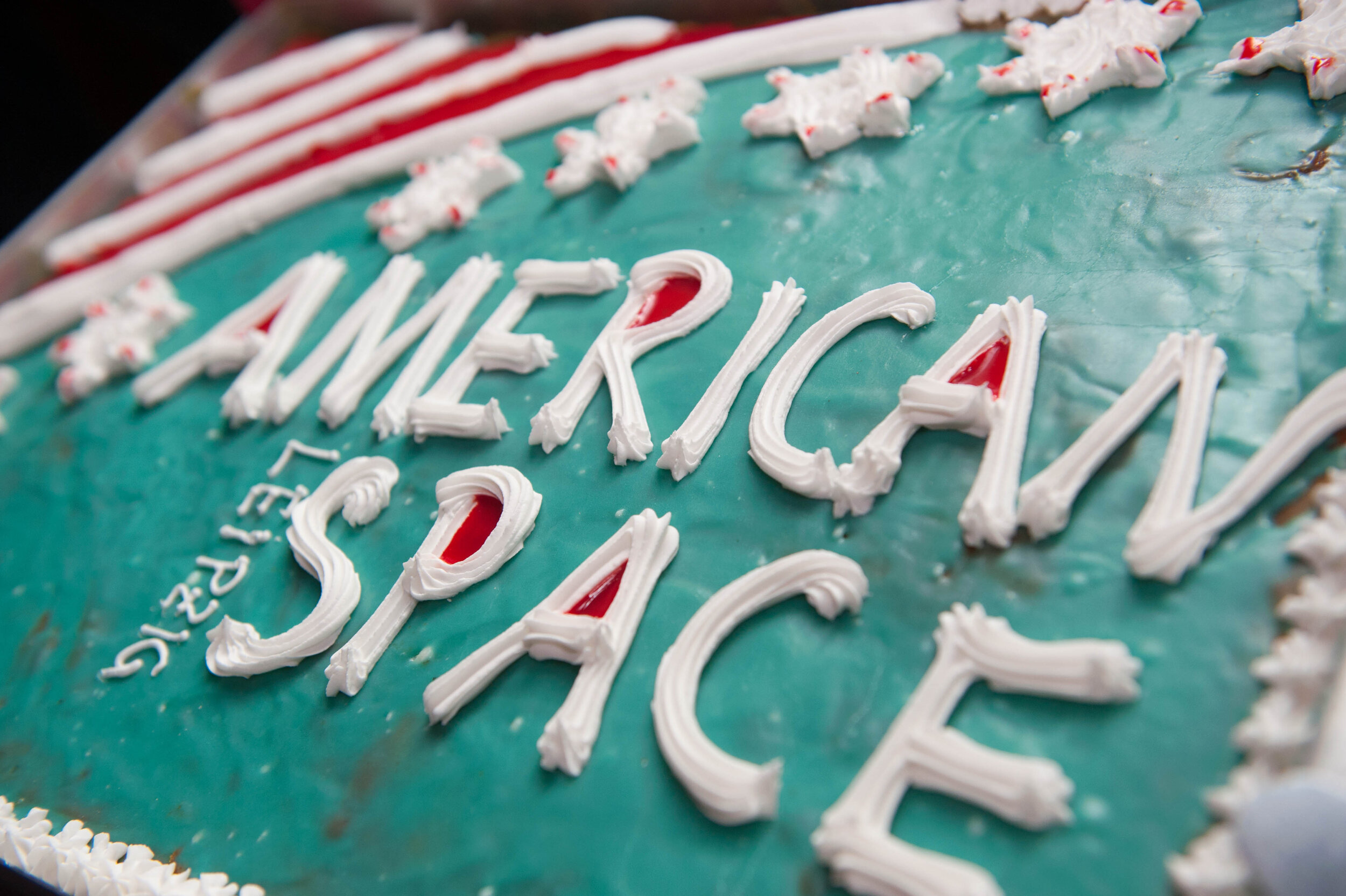 7. The American Space Leipzig Inaugural Cake.jpg