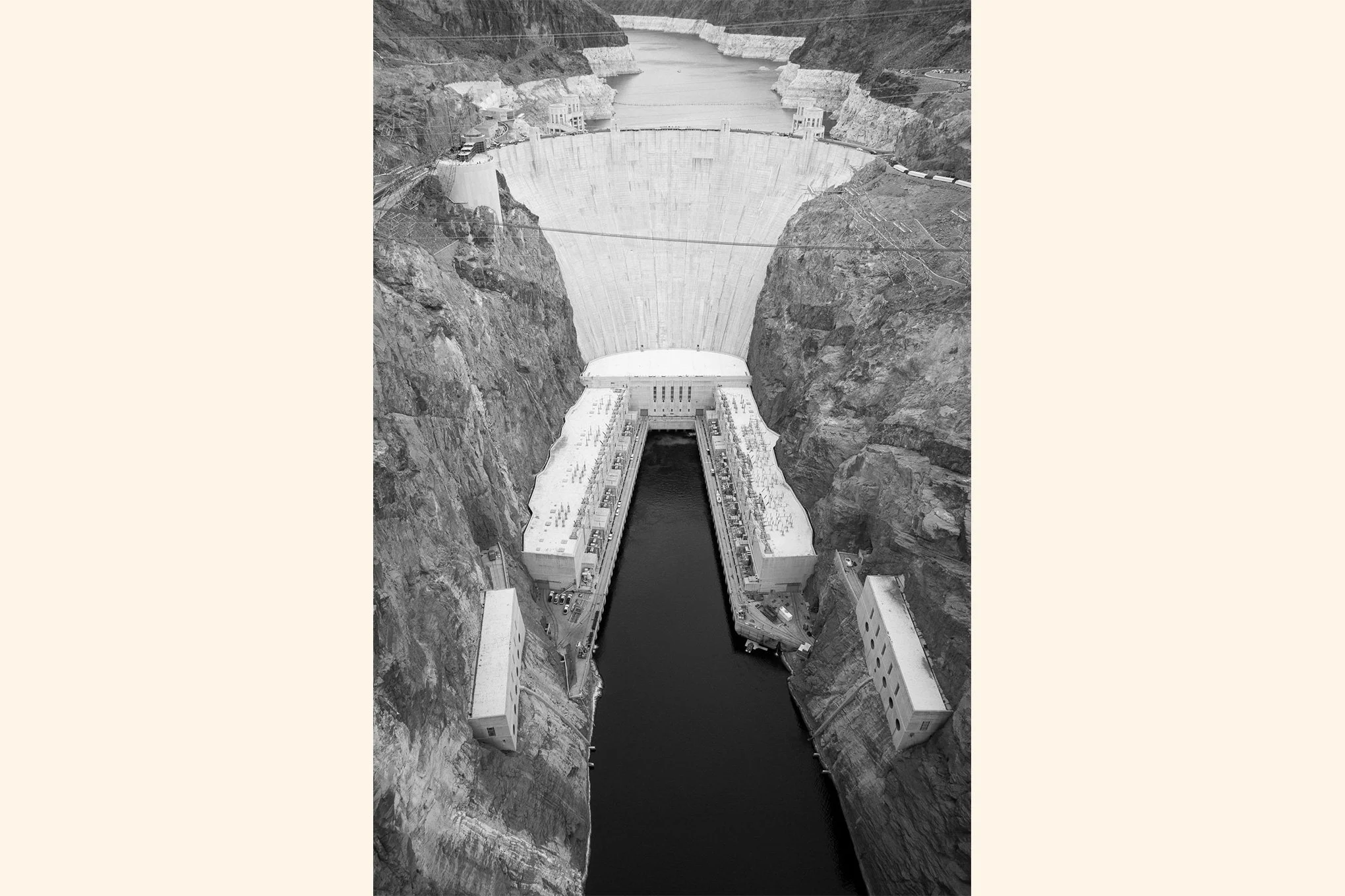 hoover-dam-black-and-white-nevada-arizona-landscape-photography-brendan-alex-phoenix.jpg