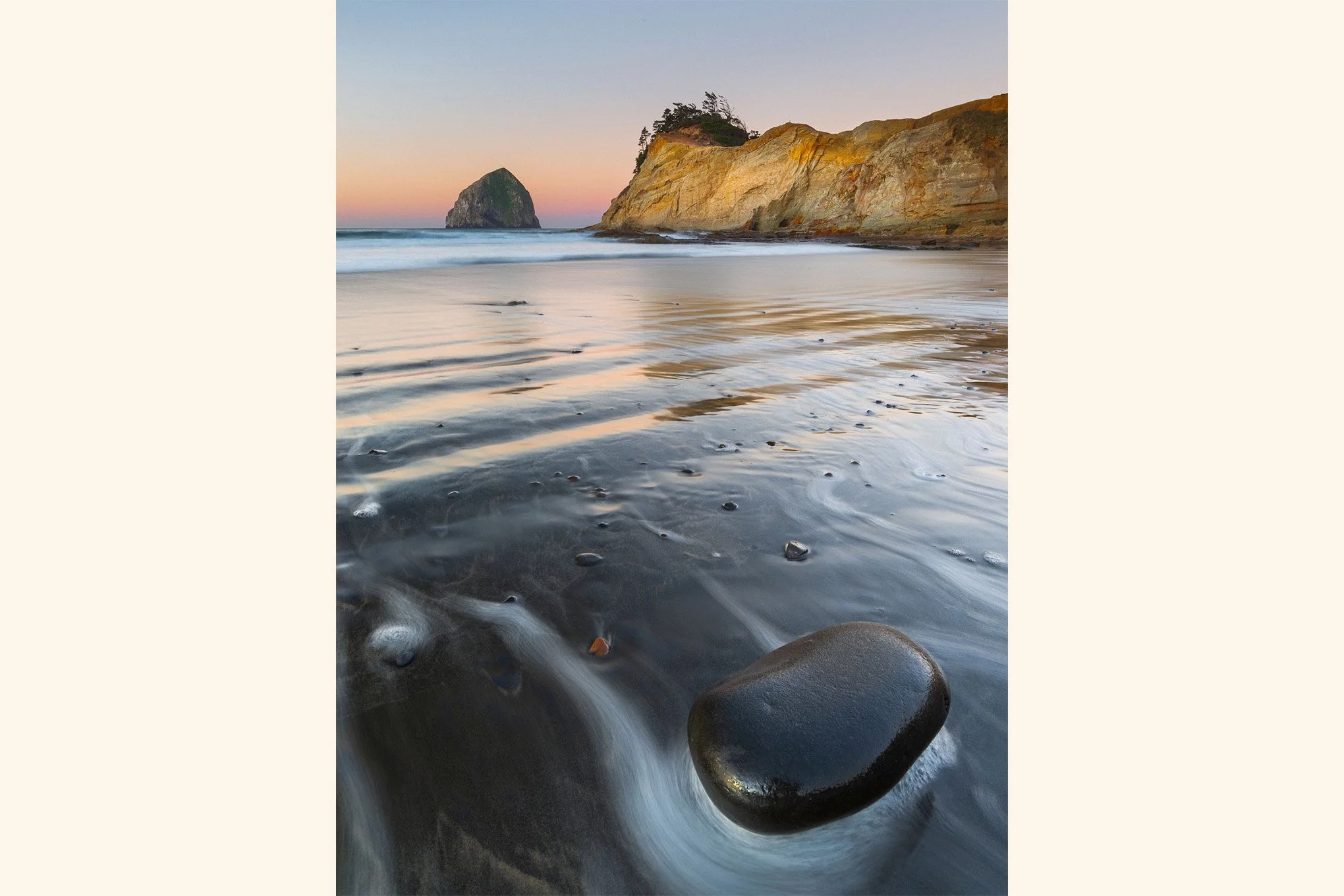 castaway-pacific-city-oregon-beach-low-tide-landscape-photography-brendan-alex-phoenix.jpg