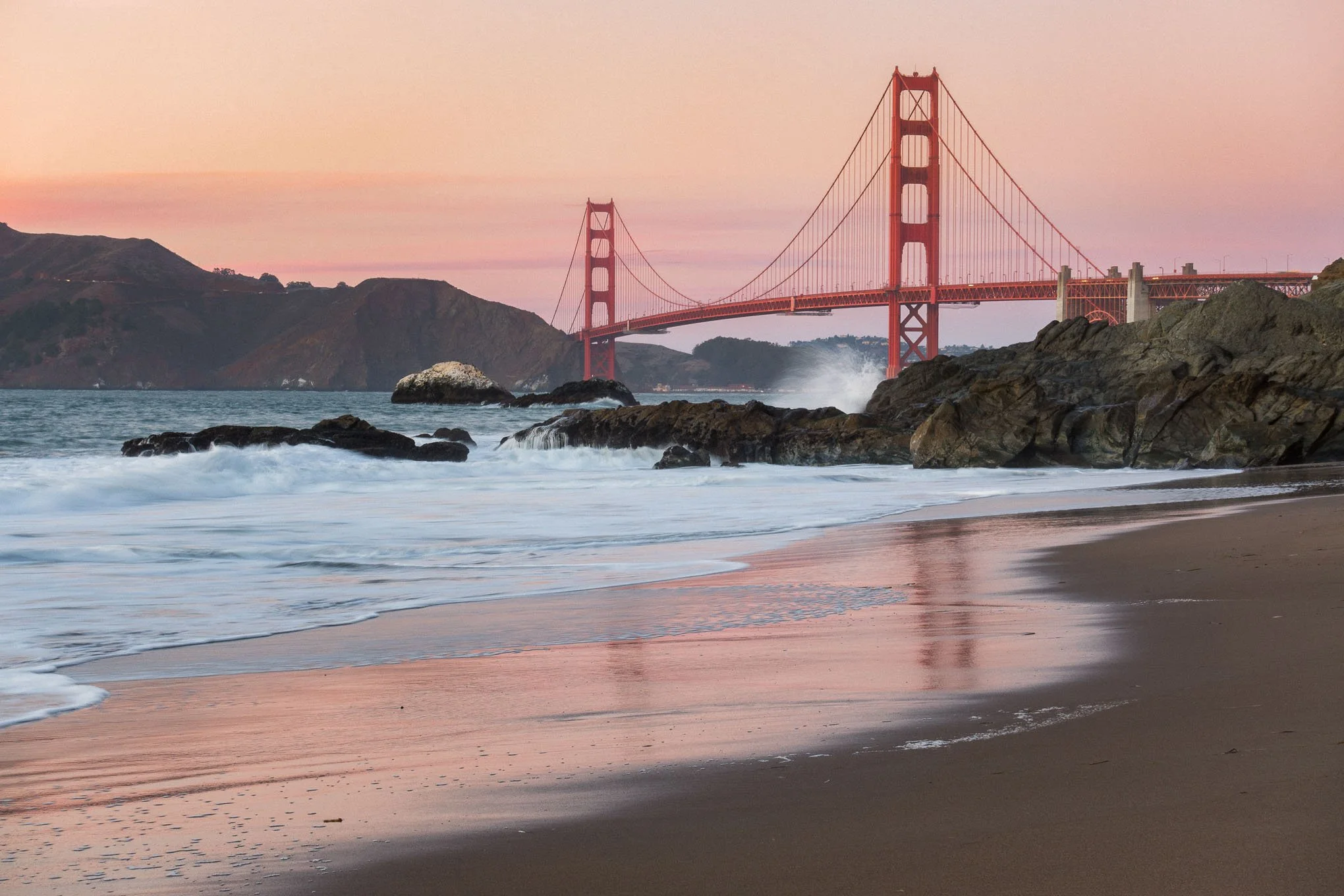 baker-beach-splash-san-francisco-golden-gate-bridge-evening-landscape-photography-brendan-alex-phoenix.jpg